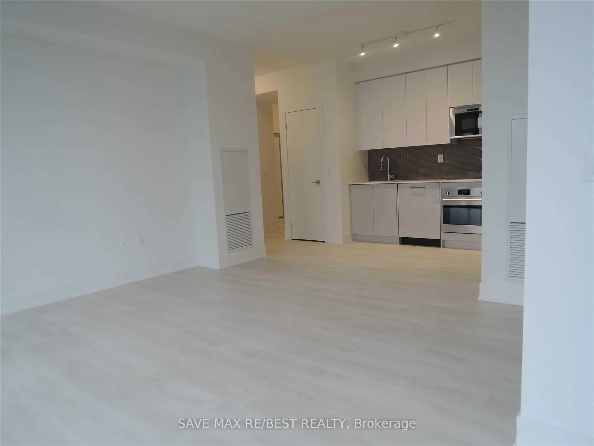 Photo 32 of Unit 402, 2908 Highway 7 Road, Vaughan, Concord — HOMEH