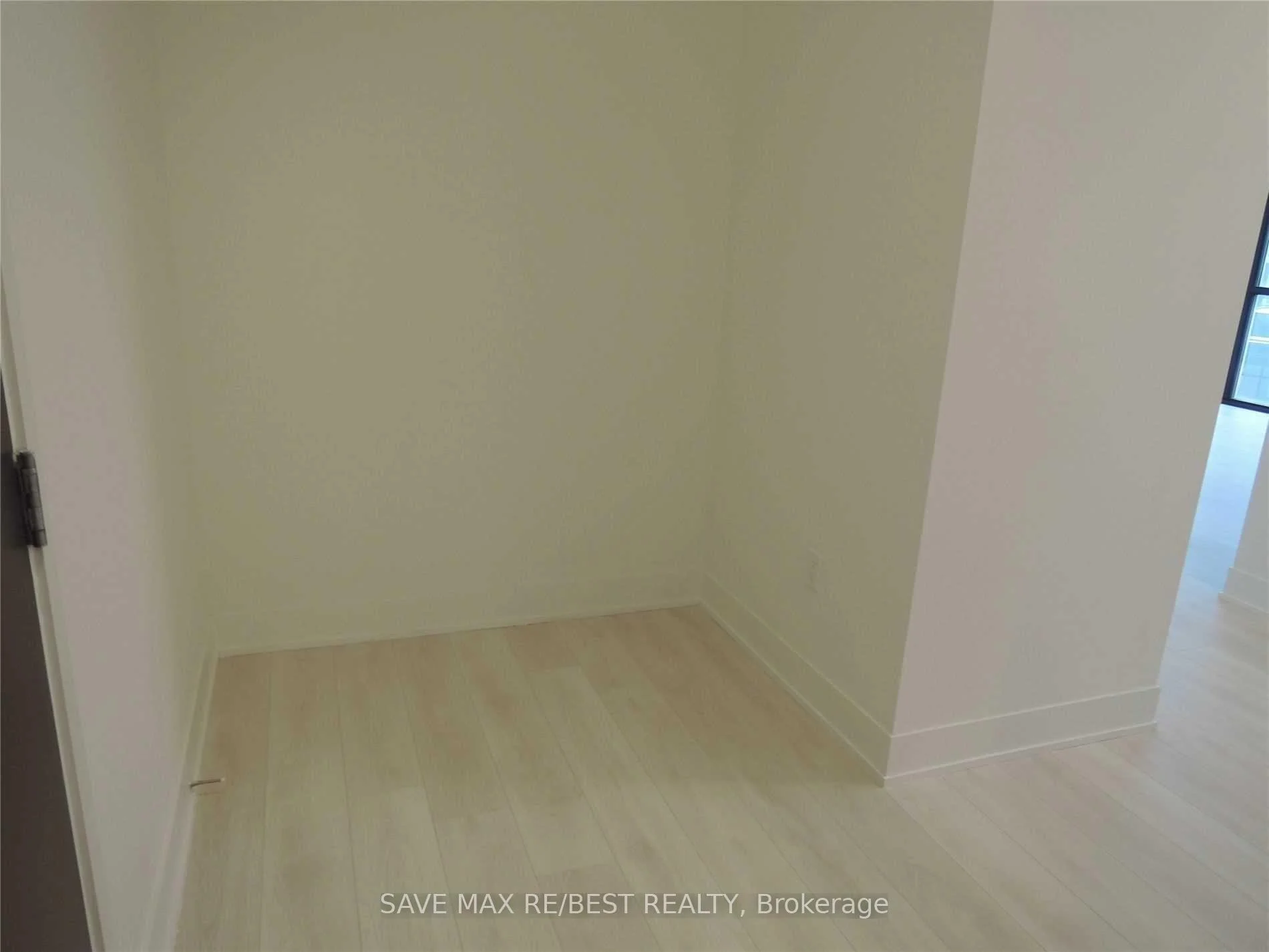 Photo 47 of Unit 402, 2908 Highway 7 Road, Vaughan, Concord — HOMEH