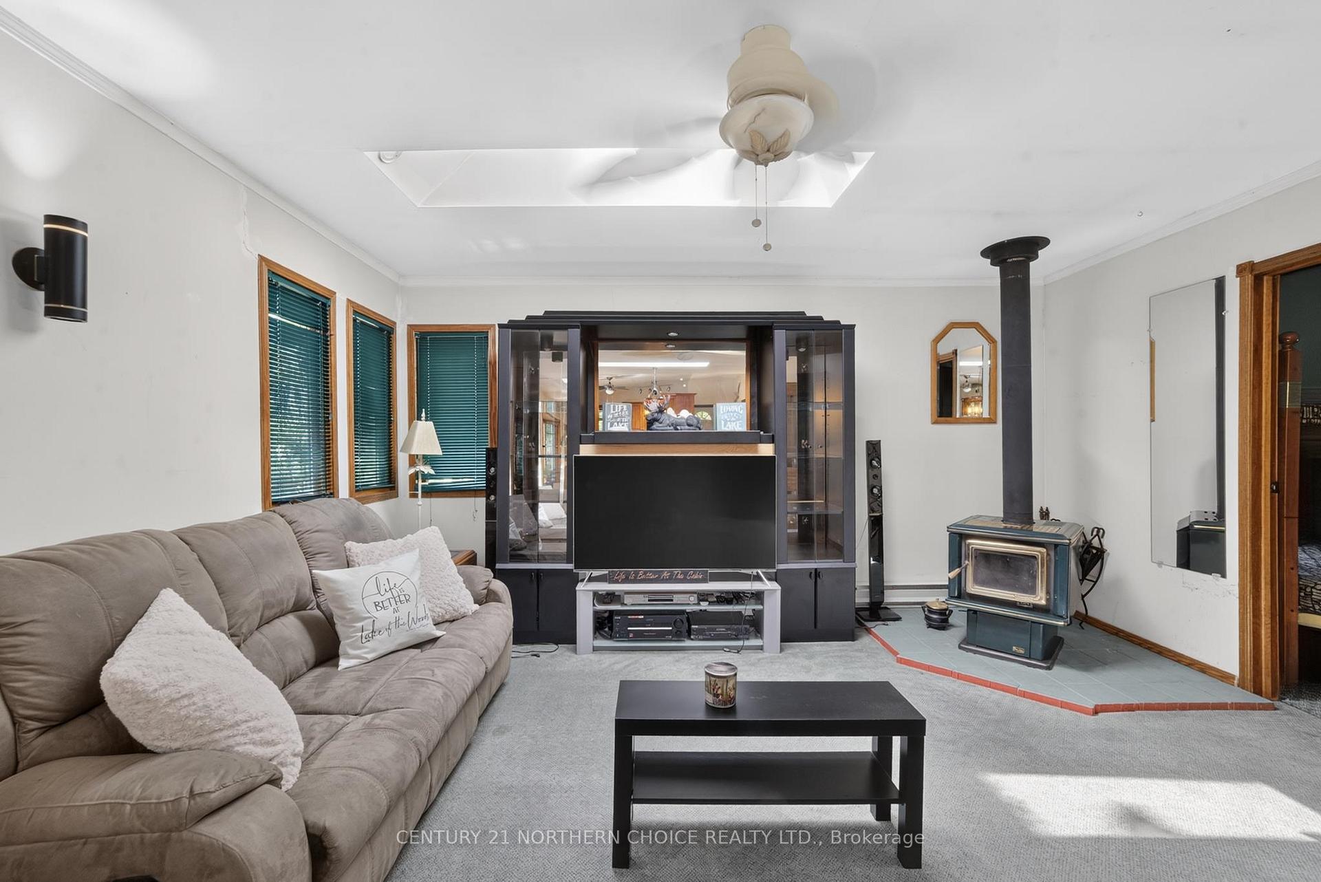 Photo 16 of 102 Beryl Winder Road, Kenora, Keewatin North — HOMEH