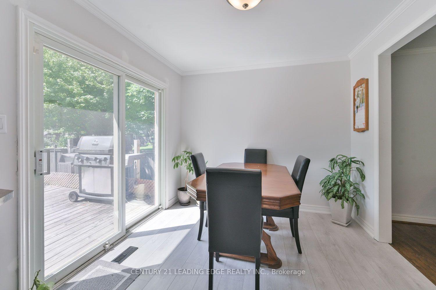 Photo 10 of 21 Jonathan Street, Uxbridge — HOMEH