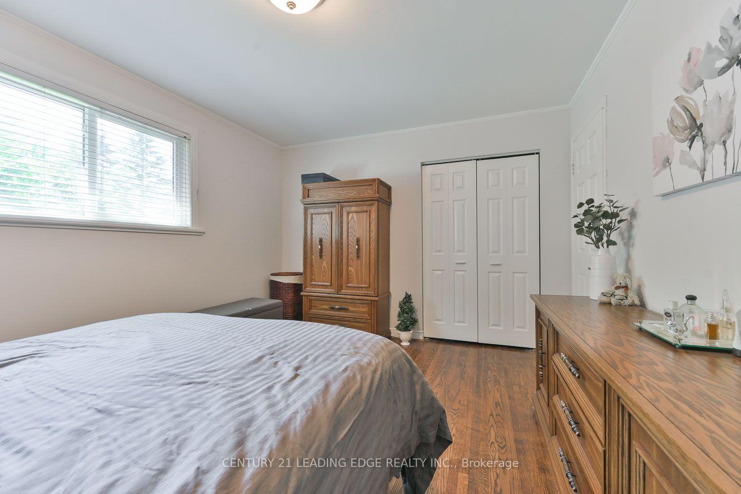 Photo 18 of 21 Jonathan Street, Uxbridge — HOMEH