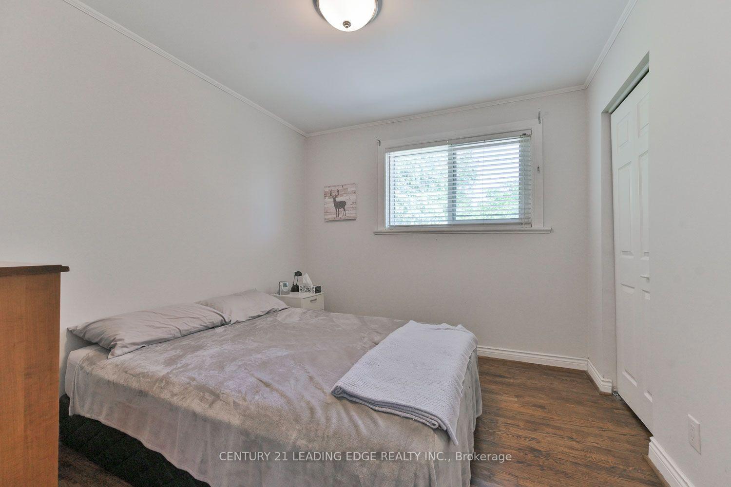 Photo 19 of 21 Jonathan Street, Uxbridge — HOMEH