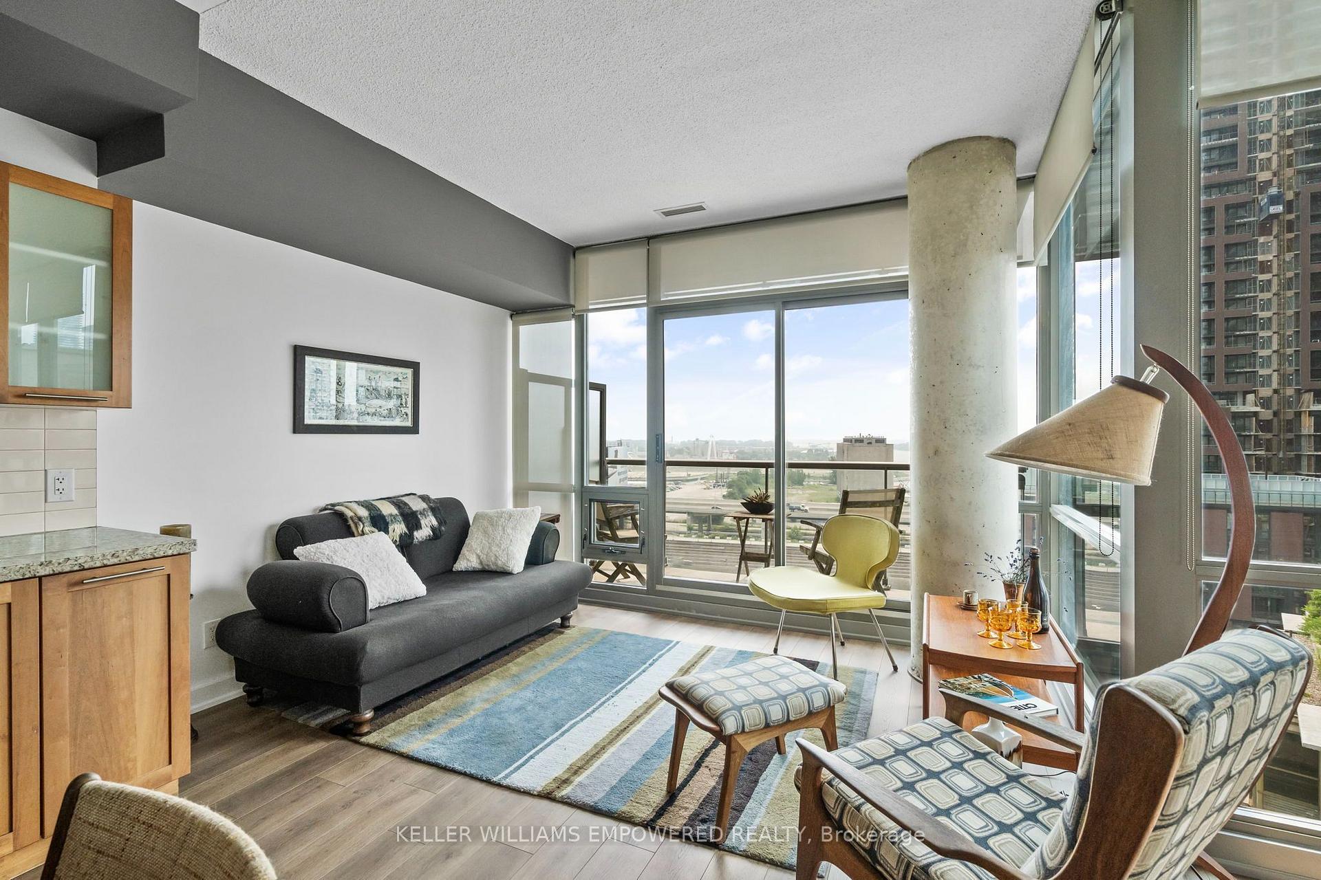 Photo 3 of Unit 1206, 33 Mill Street, Toronto, Waterfront Communities — HOMEH
