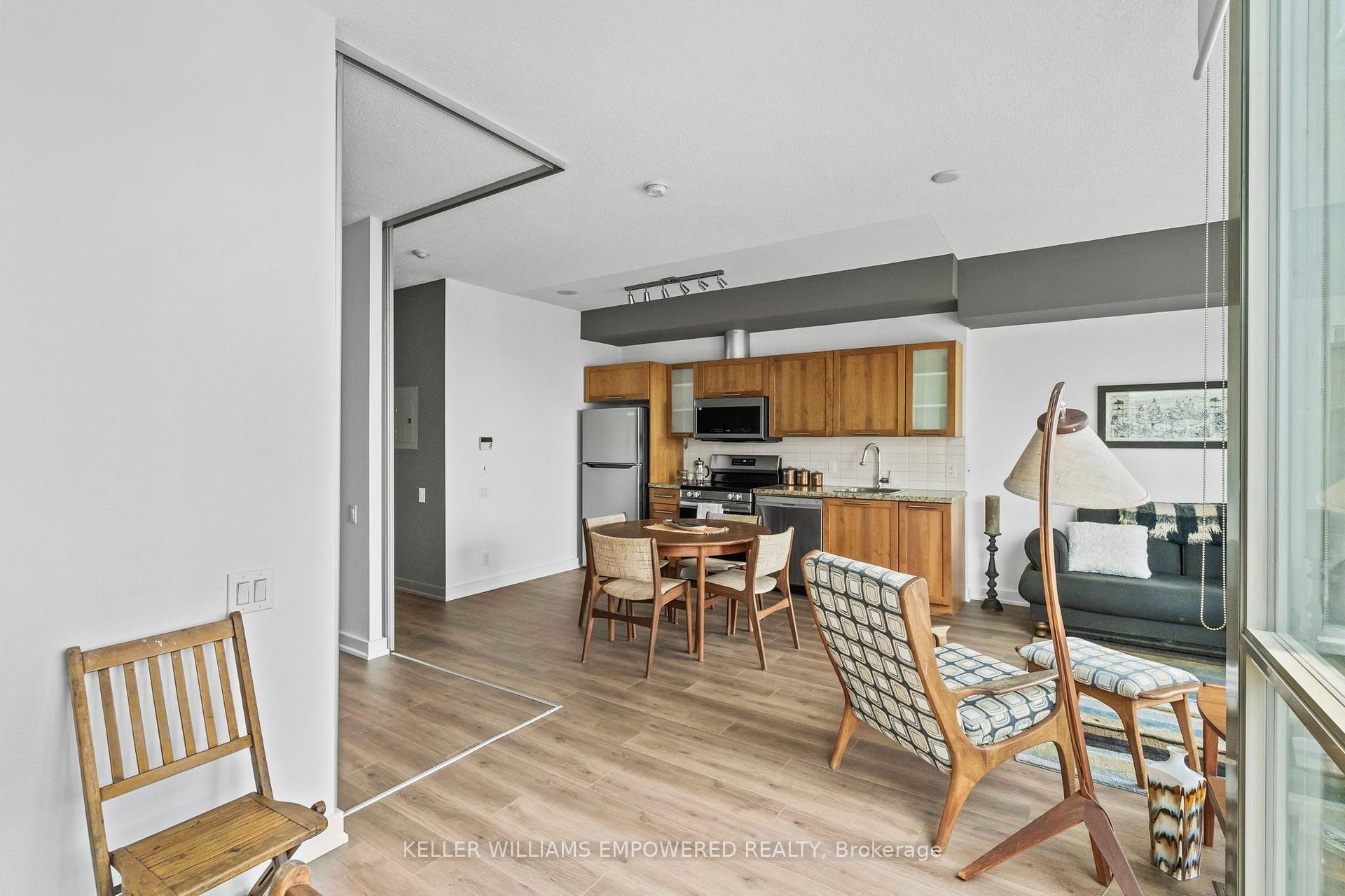 Photo 7 of Unit 1206, 33 Mill Street, Toronto, Waterfront Communities — HOMEH