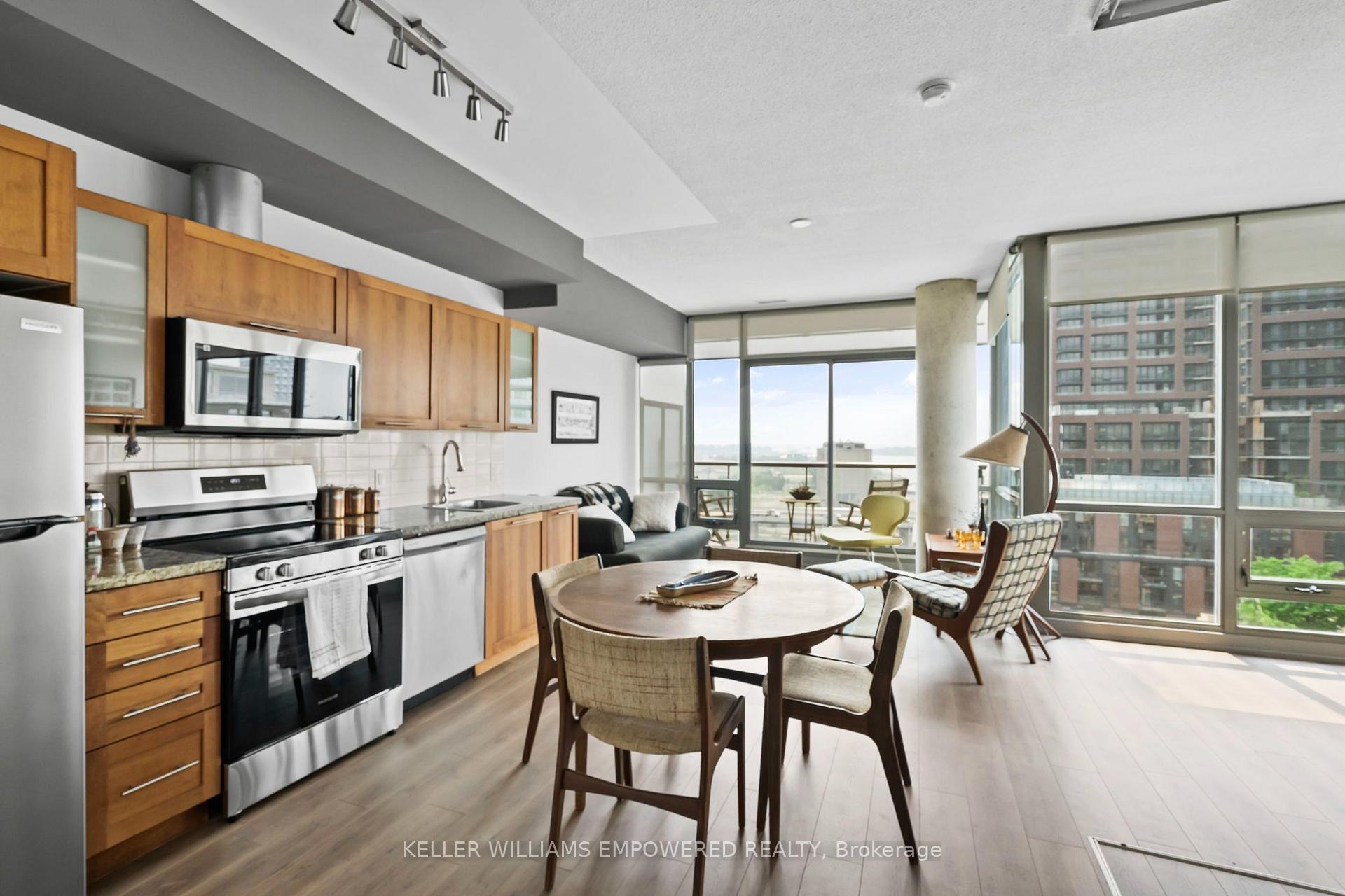 Photo 8 of Unit 1206, 33 Mill Street, Toronto, Waterfront Communities — HOMEH