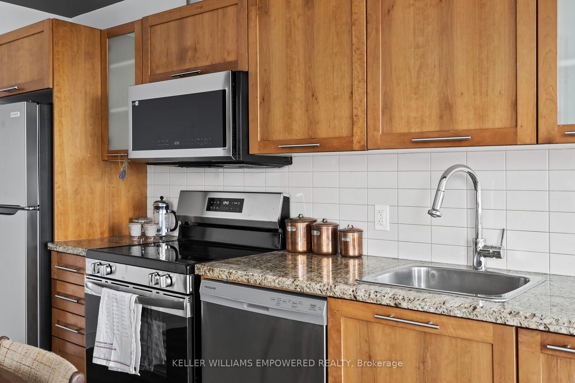 Photo 9 of Unit 1206, 33 Mill Street, Toronto, Waterfront Communities — HOMEH