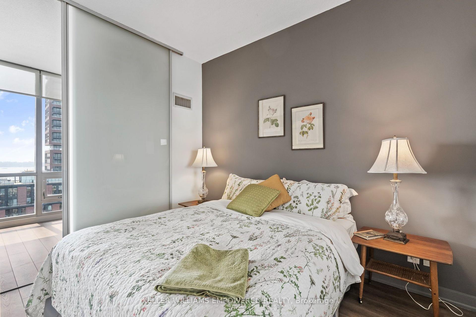 Photo 16 of Unit 1206, 33 Mill Street, Toronto, Waterfront Communities — HOMEH