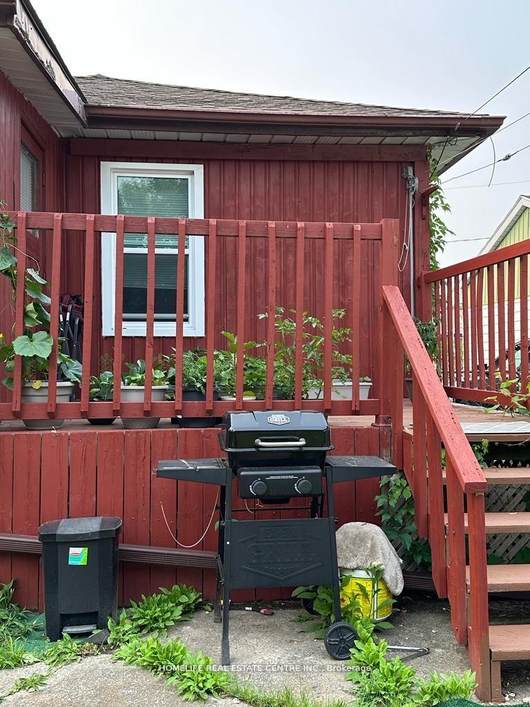 Photo 17 of 10 Parkwood Drive, St. Catharines, Secord Woods — HOMEH