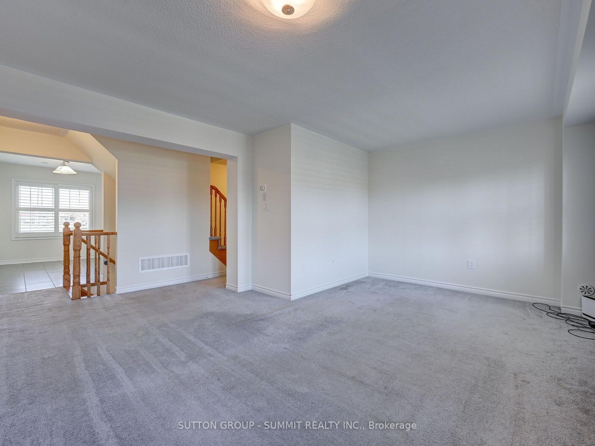 Photo 12 of 26 Quillberry Close, Brampton, Northwest Brampton — HOMEH