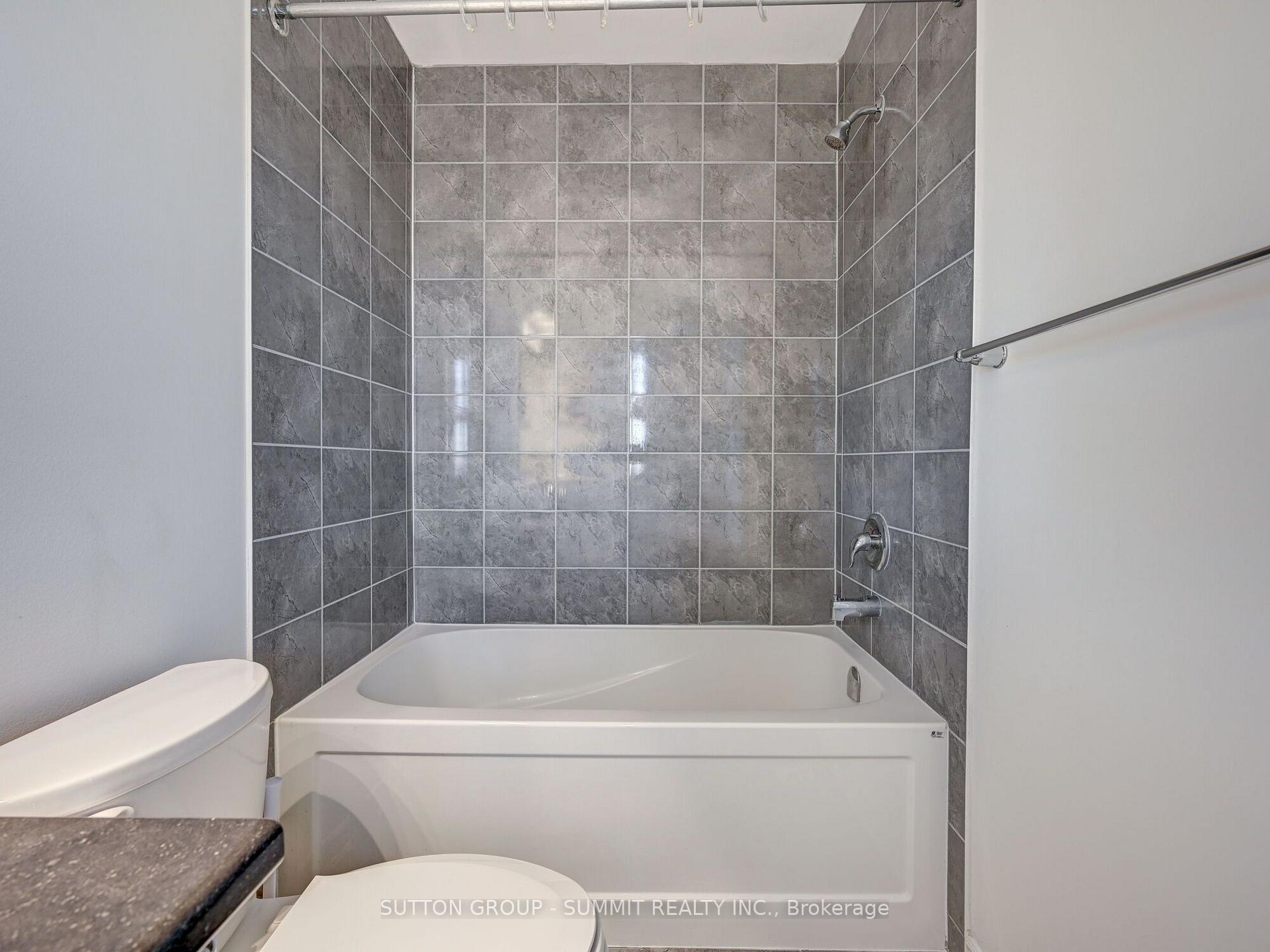 Photo 33 of 26 Quillberry Close, Brampton, Northwest Brampton — HOMEH