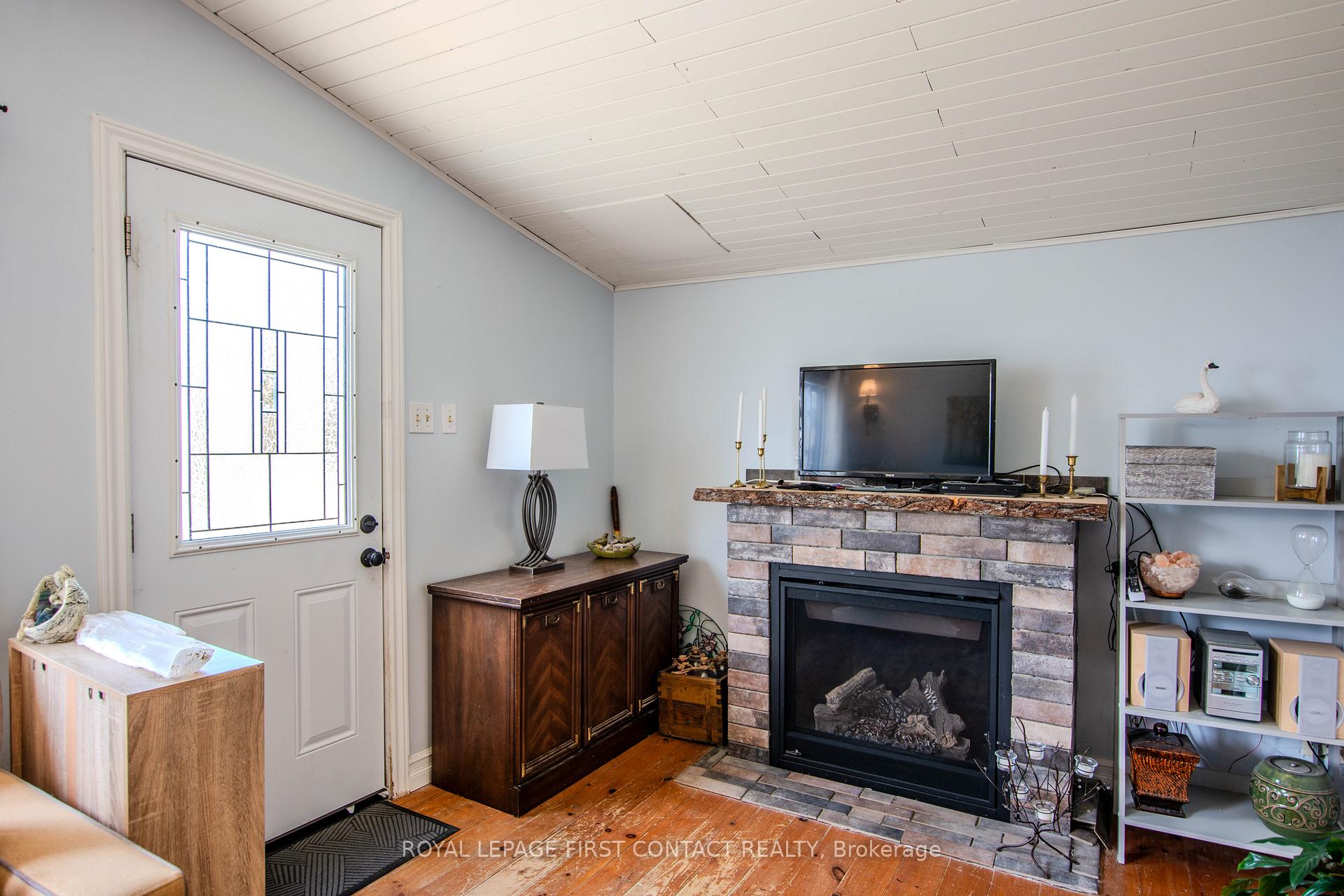 Photo 7 of 537 O'leary Lane, Tay, Victoria Harbour — HOMEH