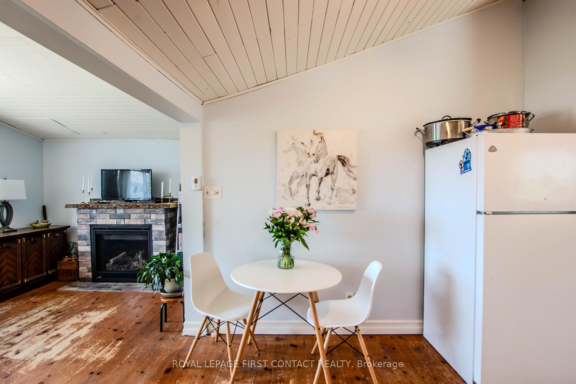 Photo 10 of 537 O'leary Lane, Tay, Victoria Harbour — HOMEH