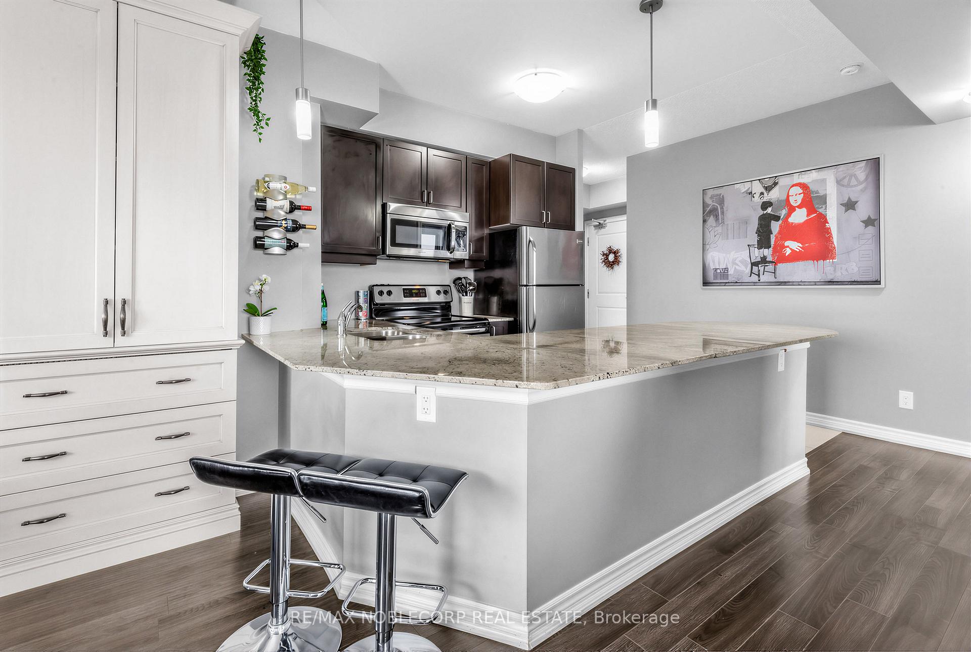 Photo 5 of Unit 610, 7730 Kipling Avenue, Vaughan, Vaughan Grove — HOMEH