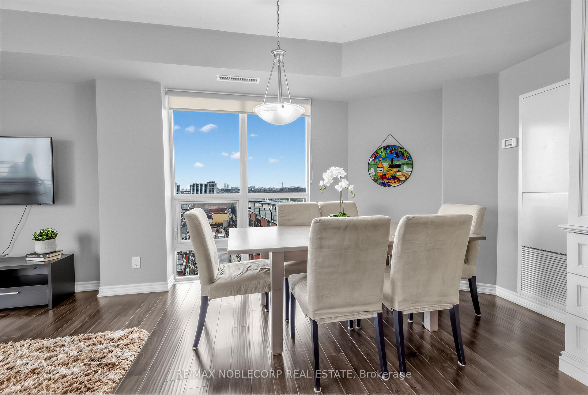Photo 7 of Unit 610, 7730 Kipling Avenue, Vaughan, Vaughan Grove — HOMEH
