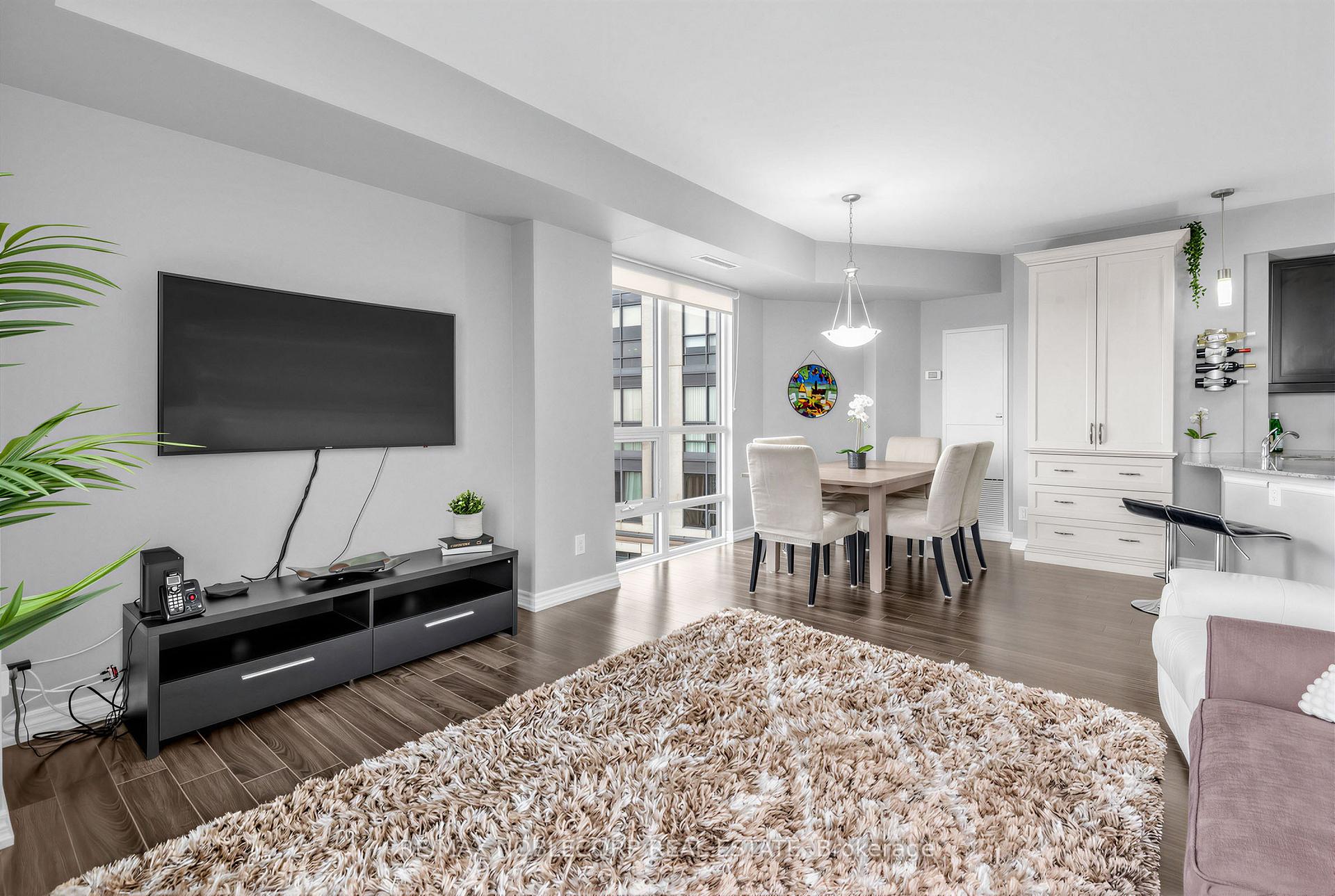 Photo 10 of Unit 610, 7730 Kipling Avenue, Vaughan, Vaughan Grove — HOMEH