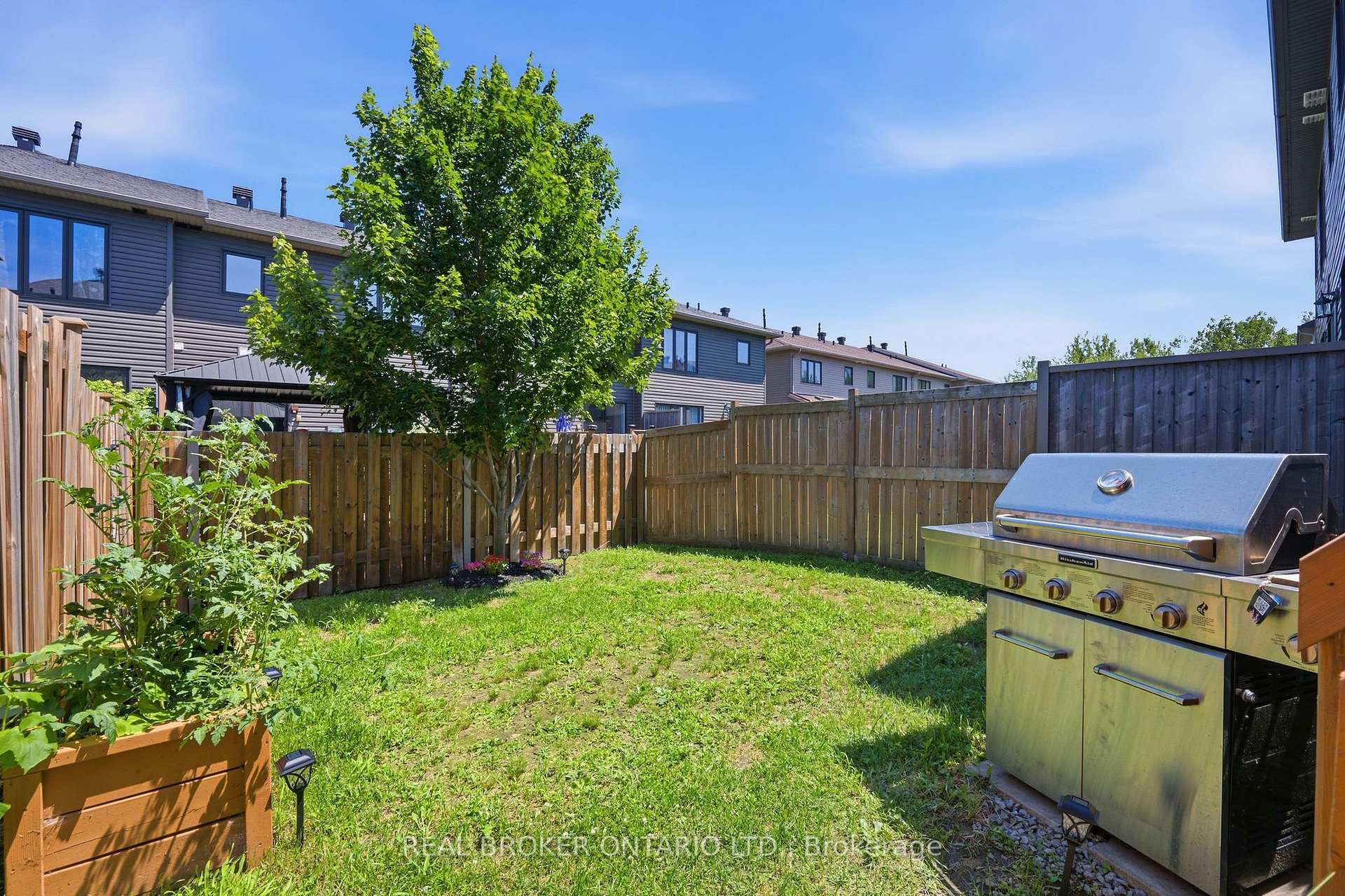 Photo 30 of 607 Petrichor Crescent, Ottawa, Avalon West — HOMEH