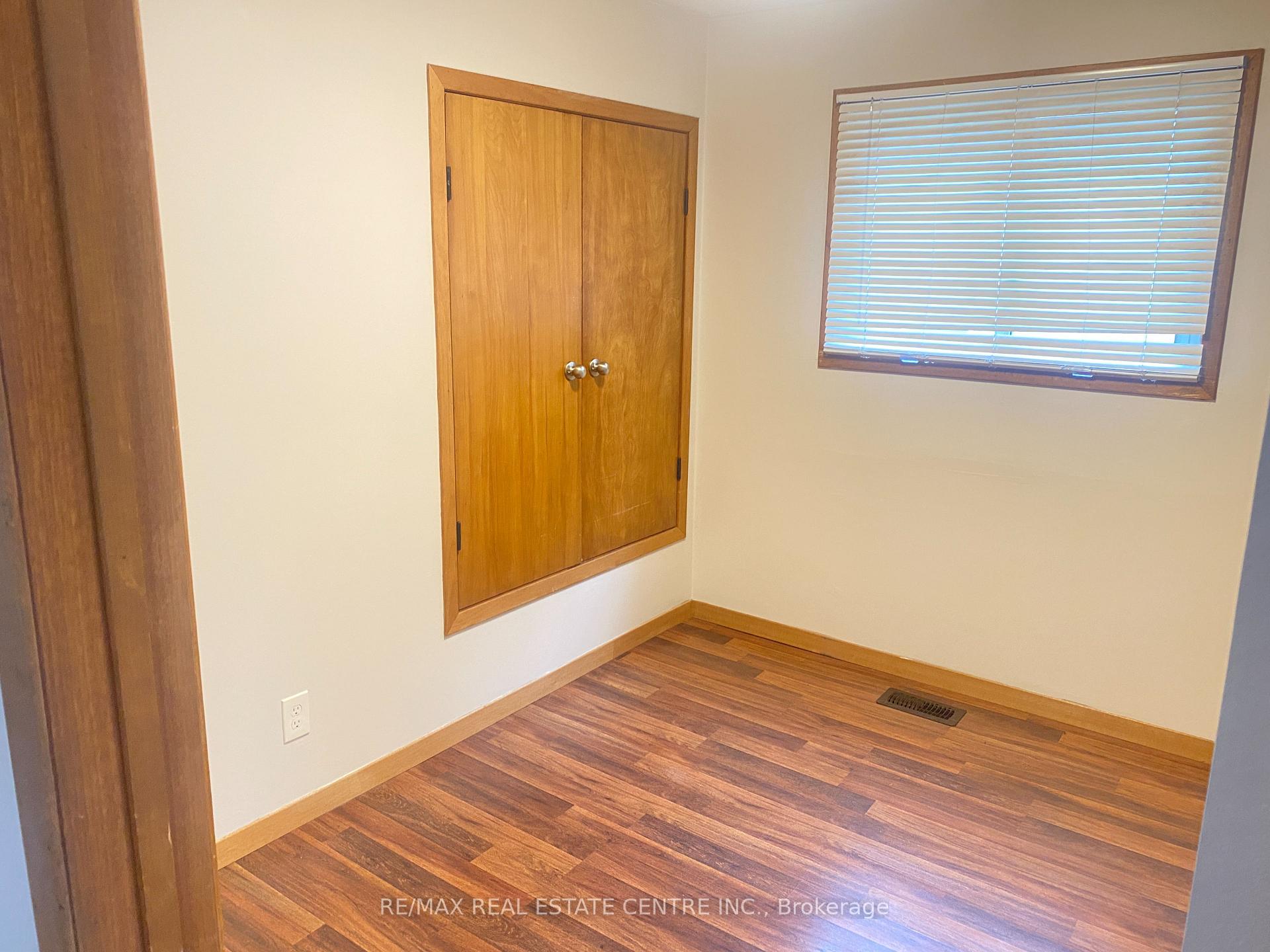 Photo 13 of 58A Fifth Avenue, Kitchener, Stanley Park — HOMEH