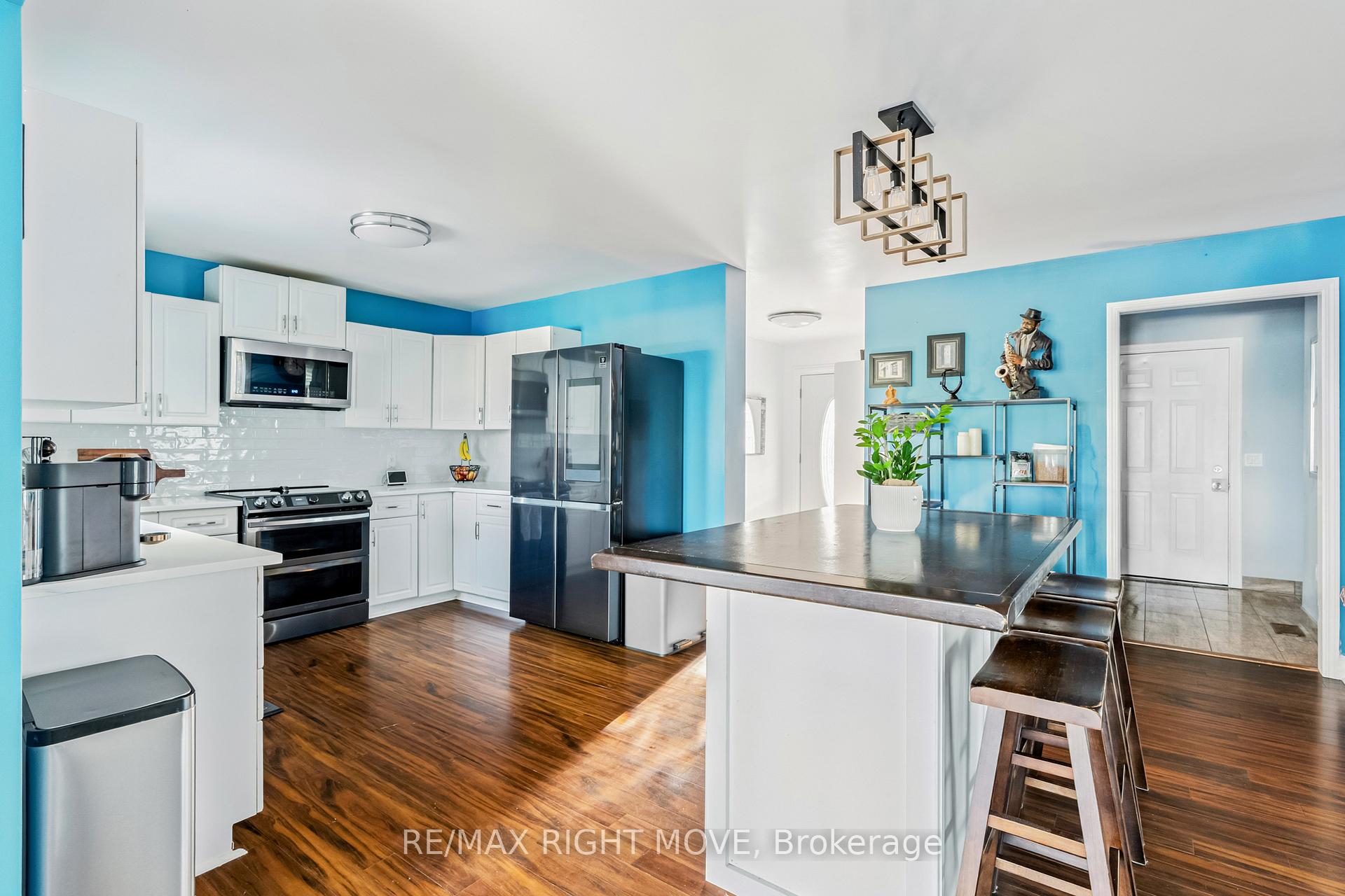 Photo 2 of 35 Cedar Bay Road, Kawartha Lakes, Carden — HOMEH