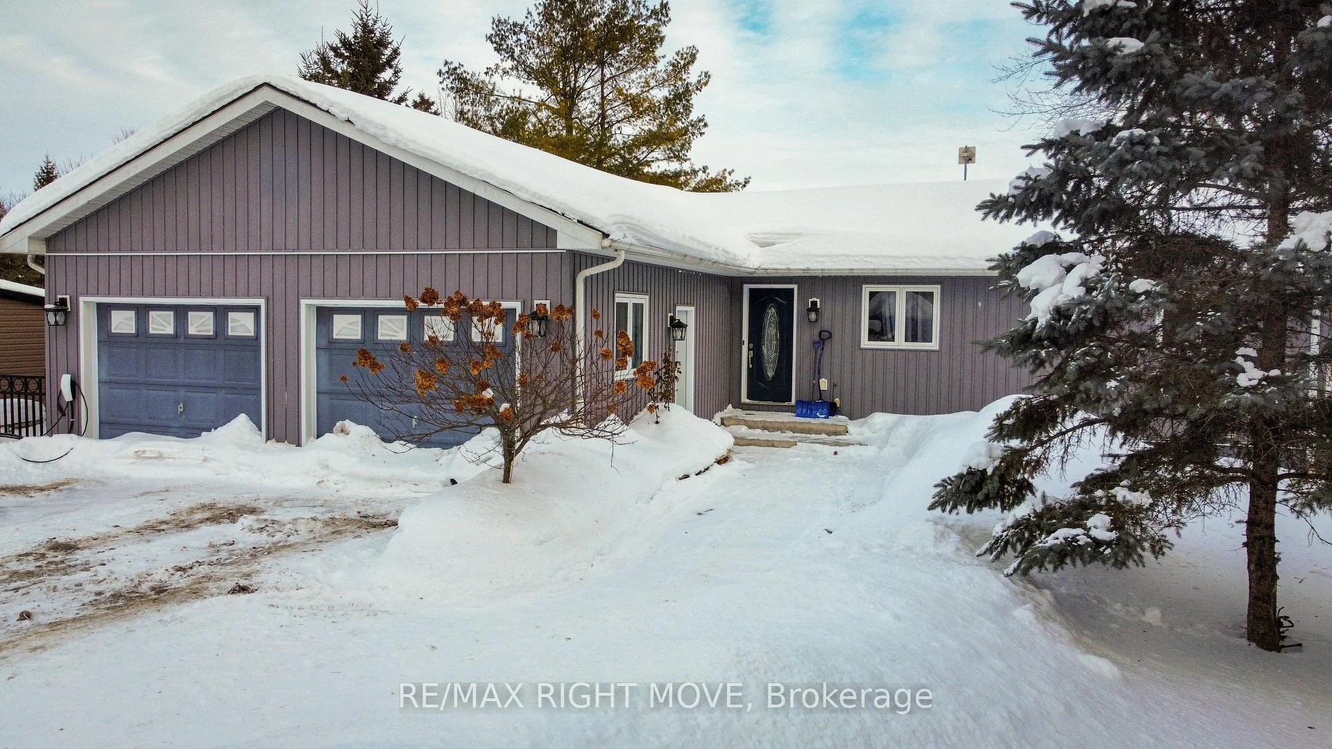 Photo 7 of 35 Cedar Bay Road, Kawartha Lakes, Carden — HOMEH