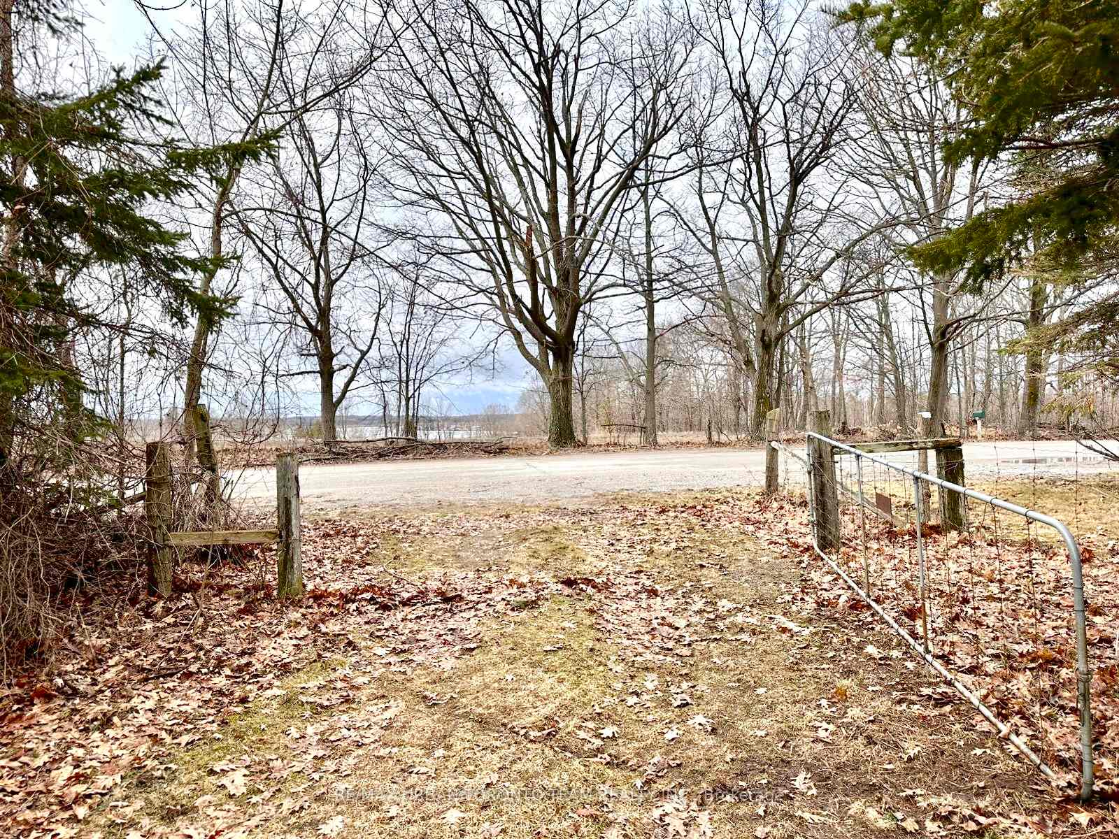 Photo 13 of 414 North Line Road, Kawartha Lakes, Fenelon — HOMEH