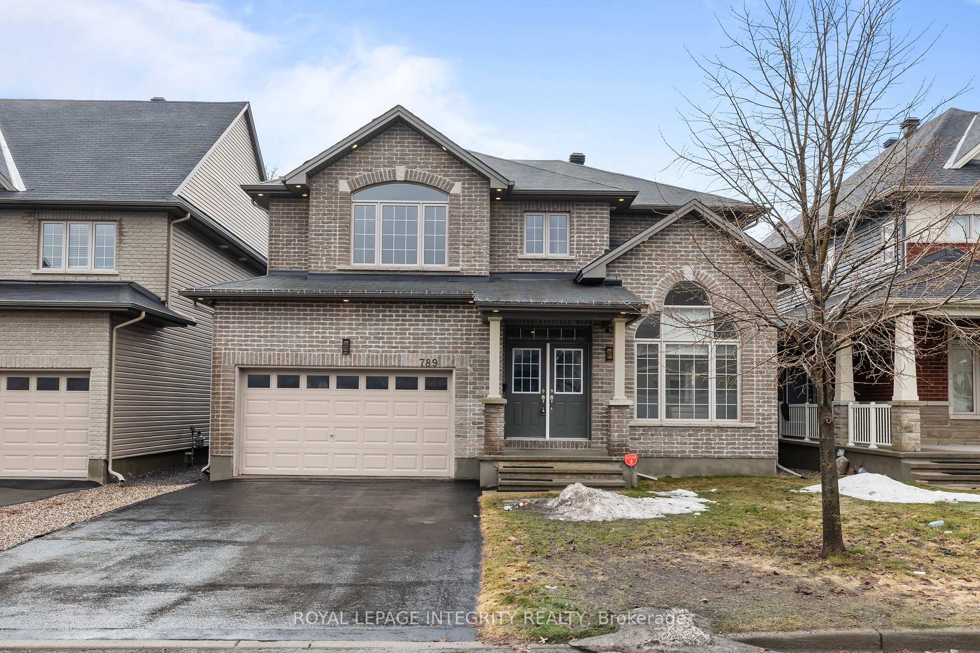 Front of 789 Fiddlehead Street