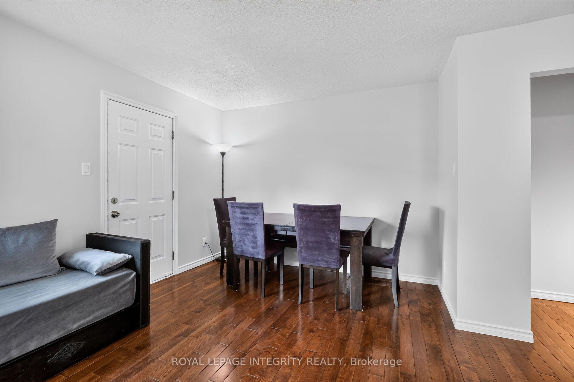 Photo 10 of 4356 Stella Crescent, Ottawa, Cyrville — HOMEH