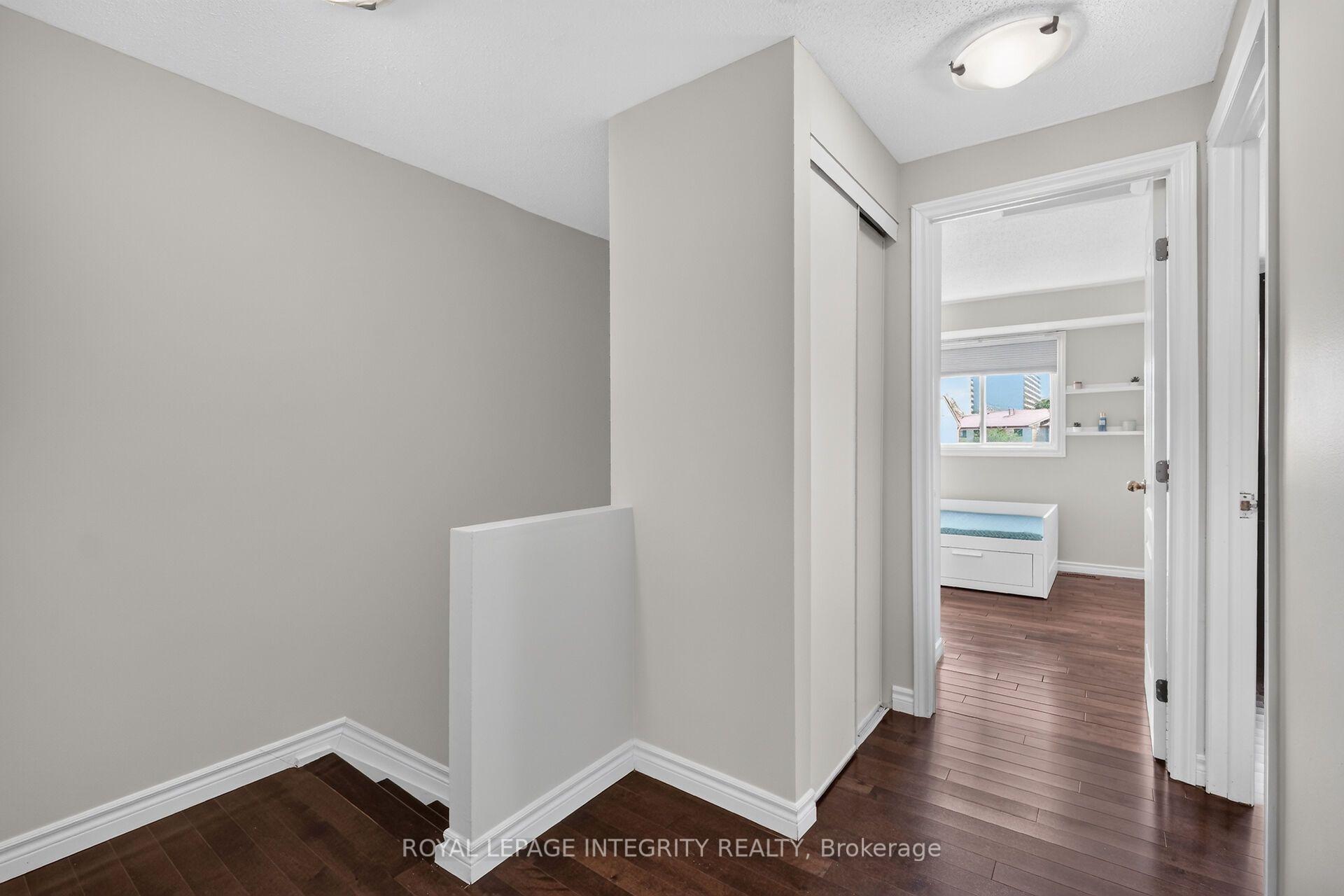 Photo 20 of 4356 Stella Crescent, Ottawa, Cyrville — HOMEH
