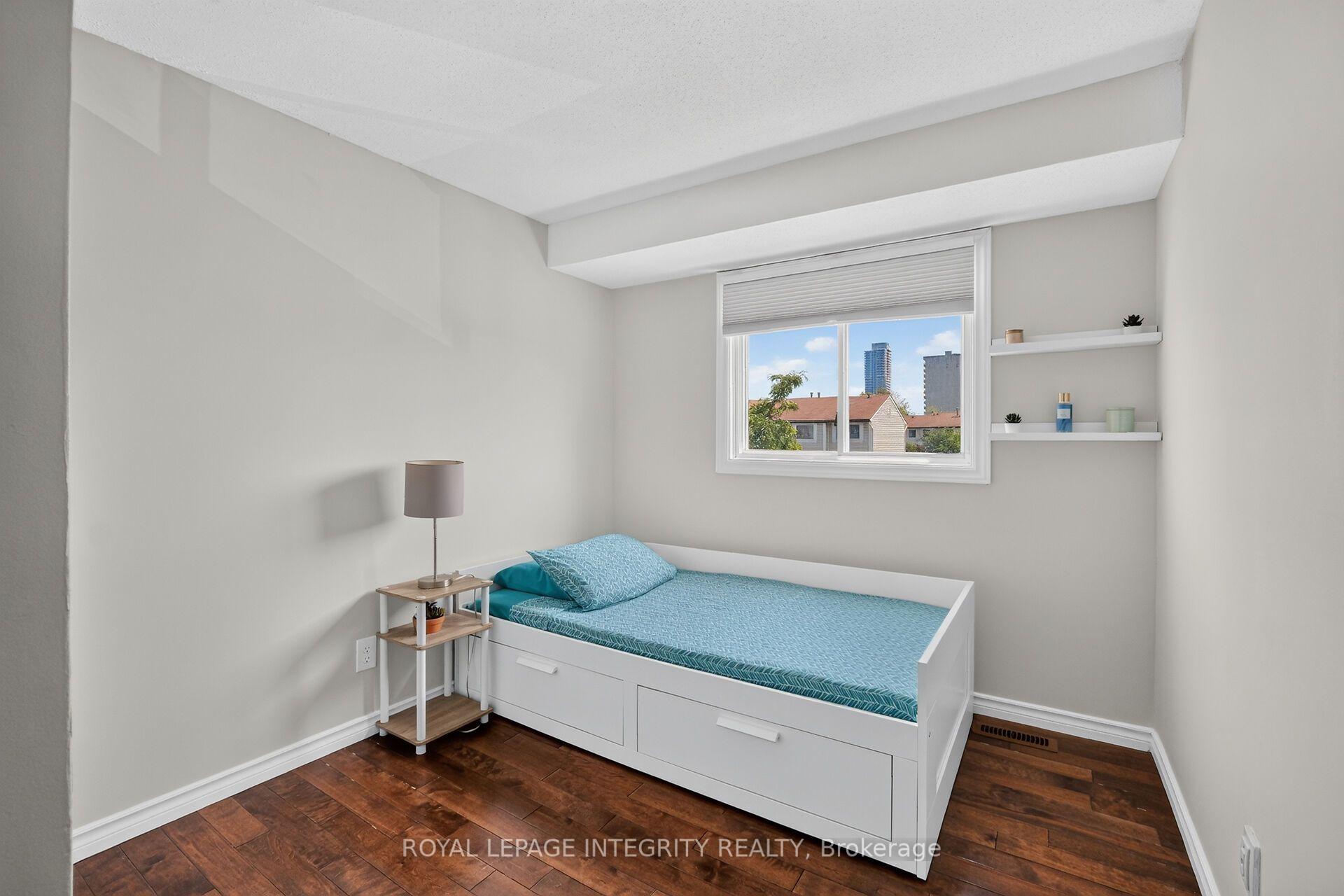 Photo 21 of 4356 Stella Crescent, Ottawa, Cyrville — HOMEH