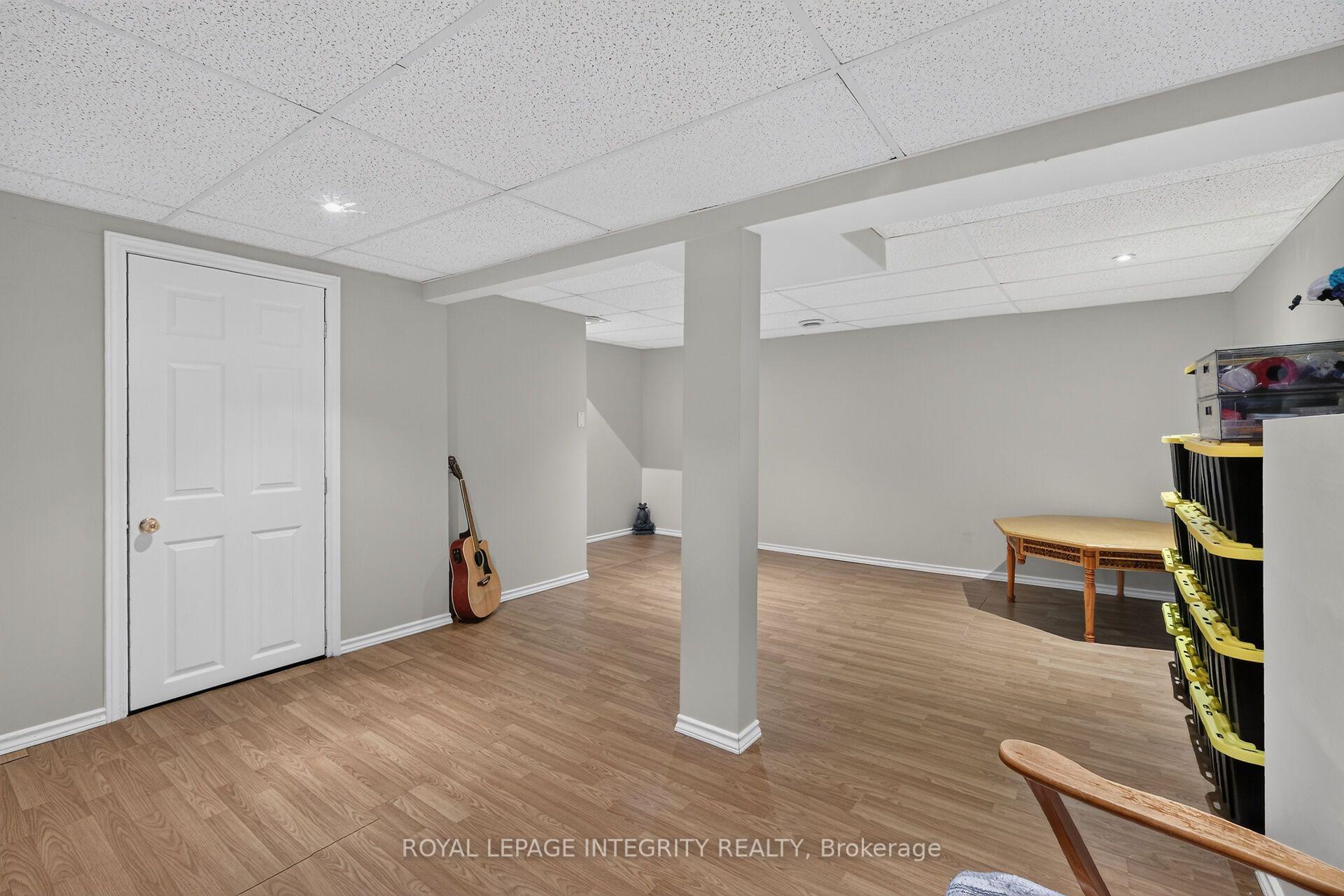 Photo 37 of 4356 Stella Crescent, Ottawa, Cyrville — HOMEH