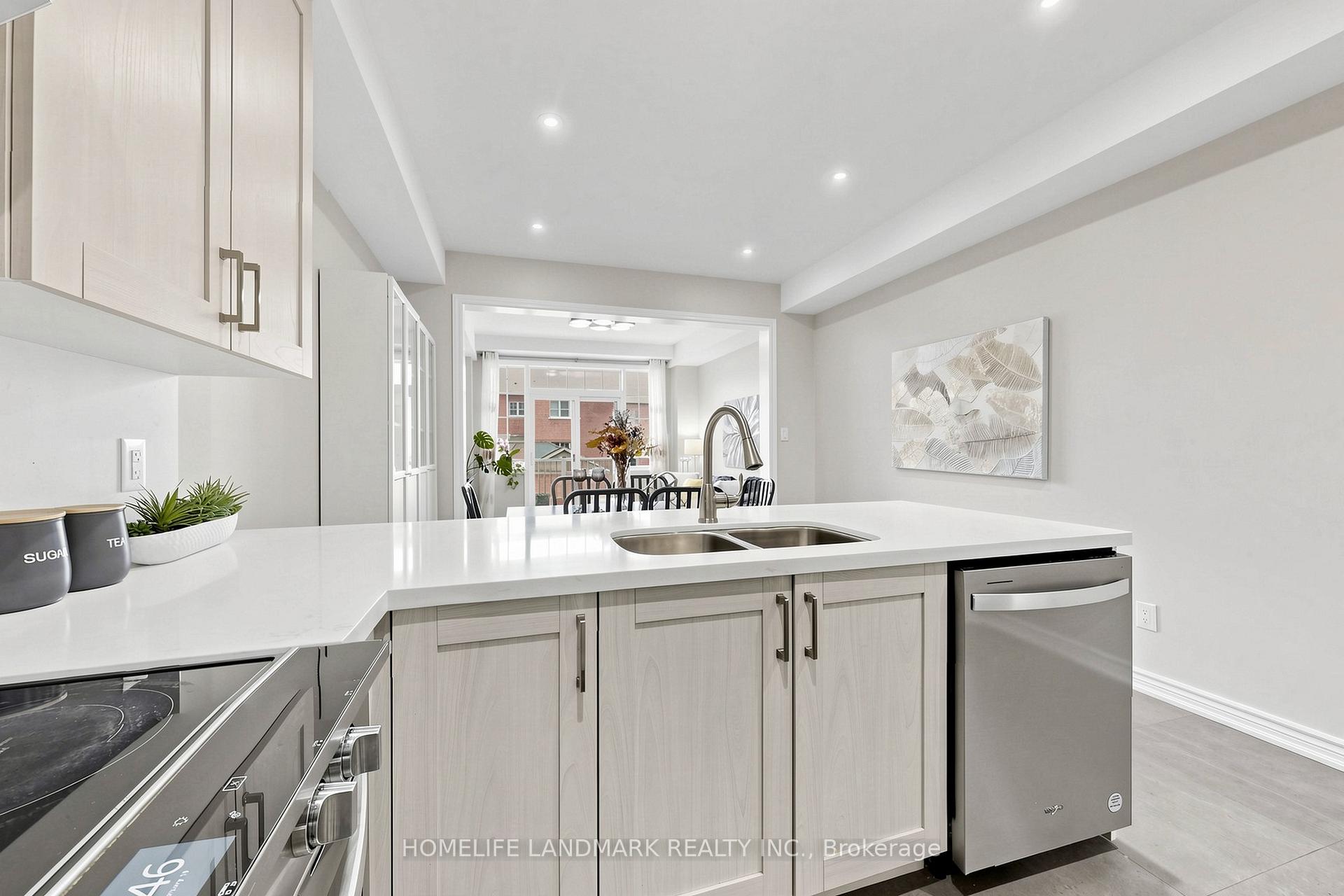 Photo 24 of 4798 16th Avenue, Markham, Berczy — HOMEH