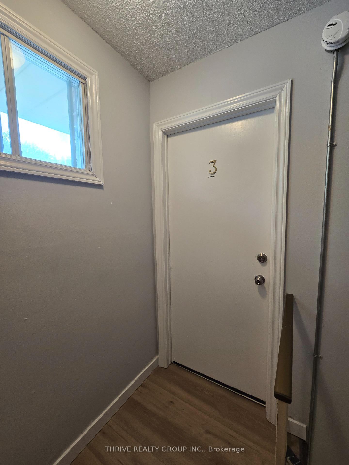 Photo 4 of Unit 3, 184 Simcoe Street, London, East K — HOMEH