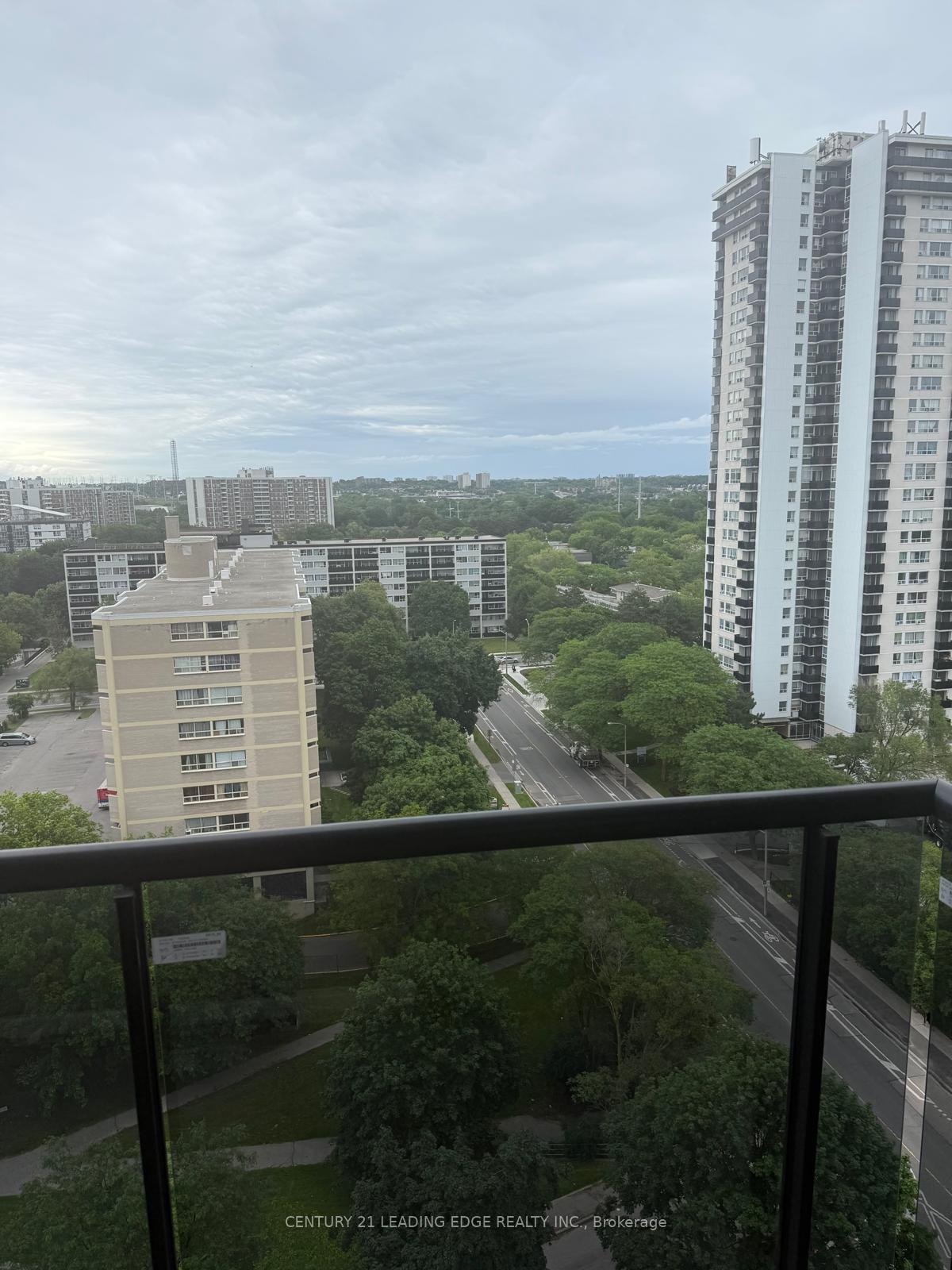 Photo 6 of Unit 1307, 15 David Solomon Drive, Toronto, Flemingdon Park — HOMEH
