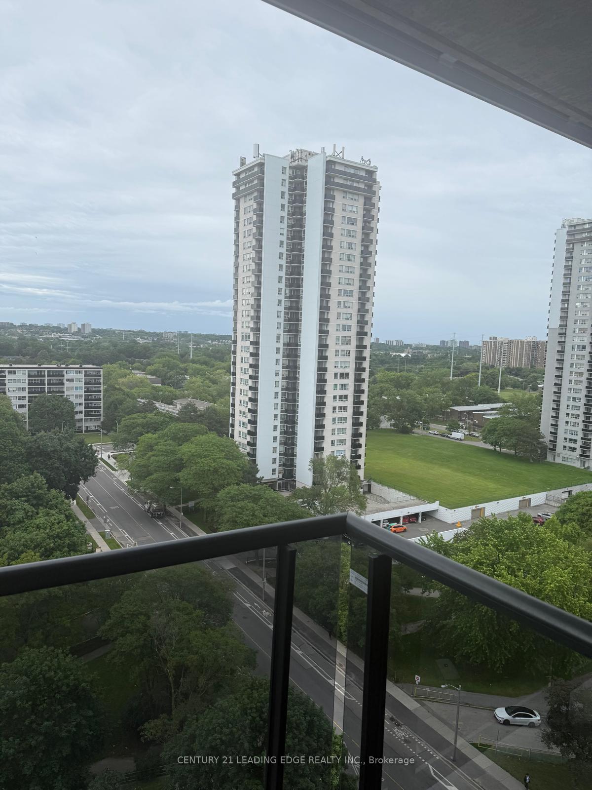 Photo 7 of Unit 1307, 15 David Solomon Drive, Toronto, Flemingdon Park — HOMEH