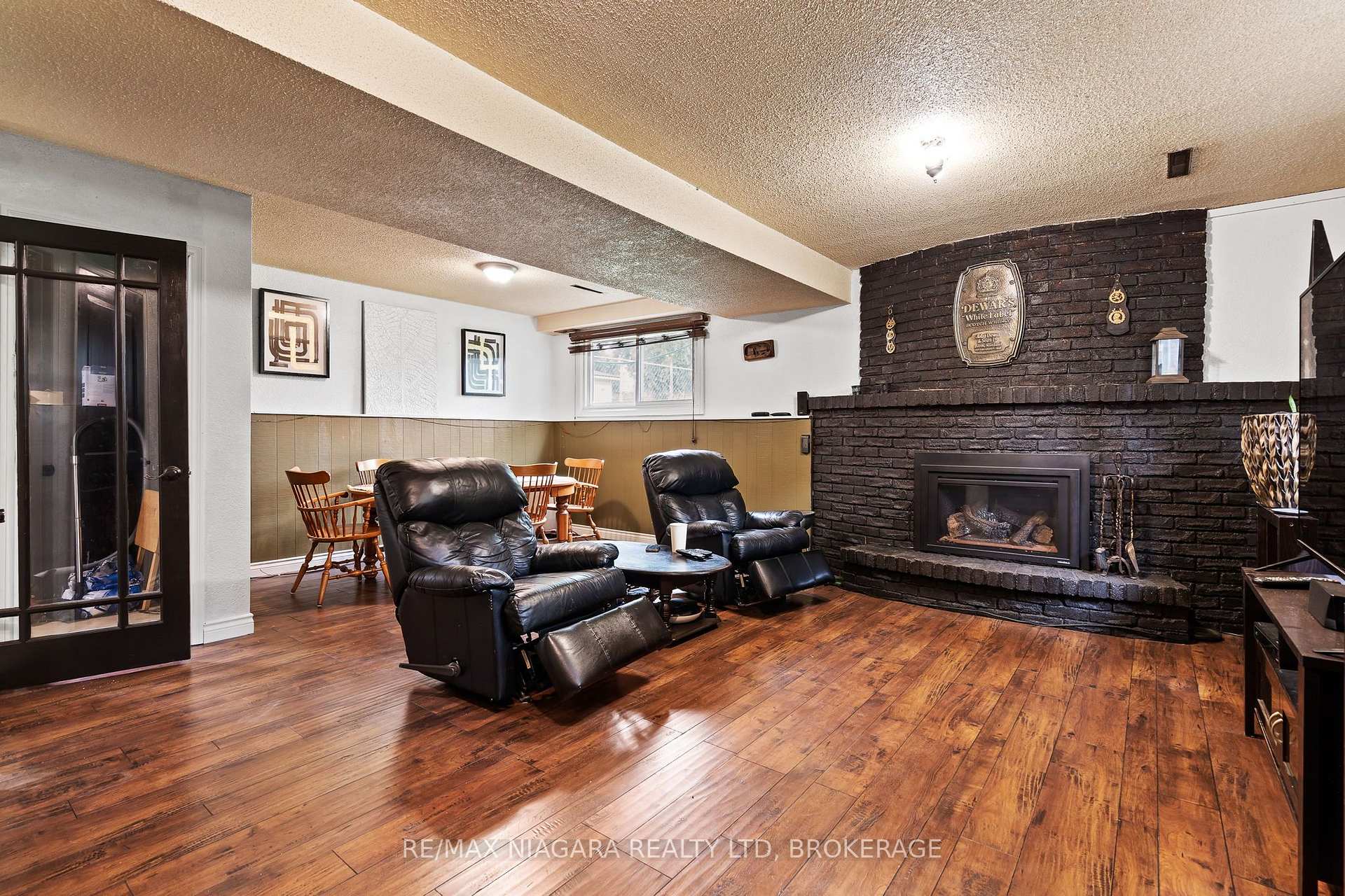 Photo 14 of 6186 Delta Drive, Niagara Falls, West Wood — HOMEH