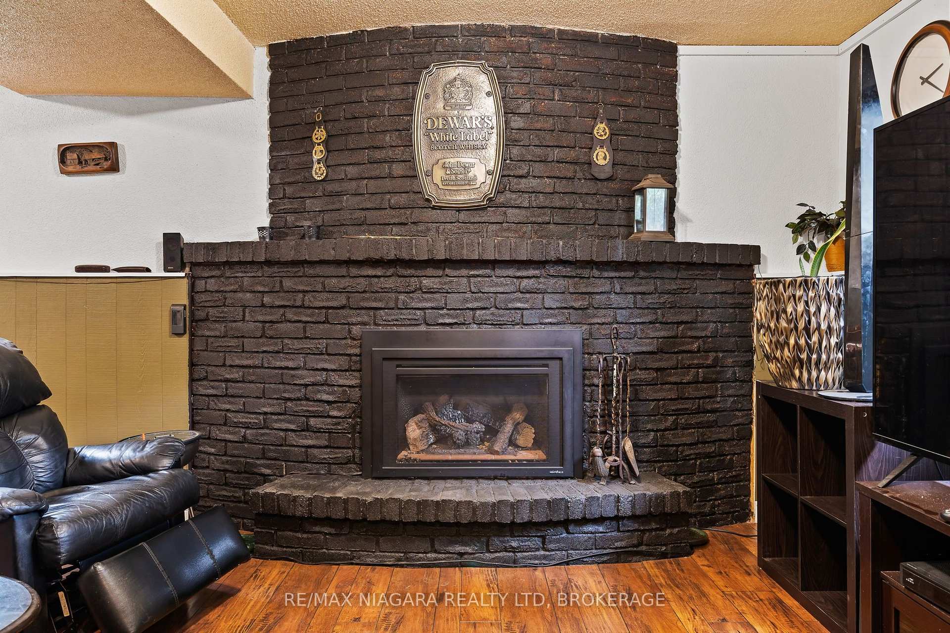 Photo 15 of 6186 Delta Drive, Niagara Falls, West Wood — HOMEH