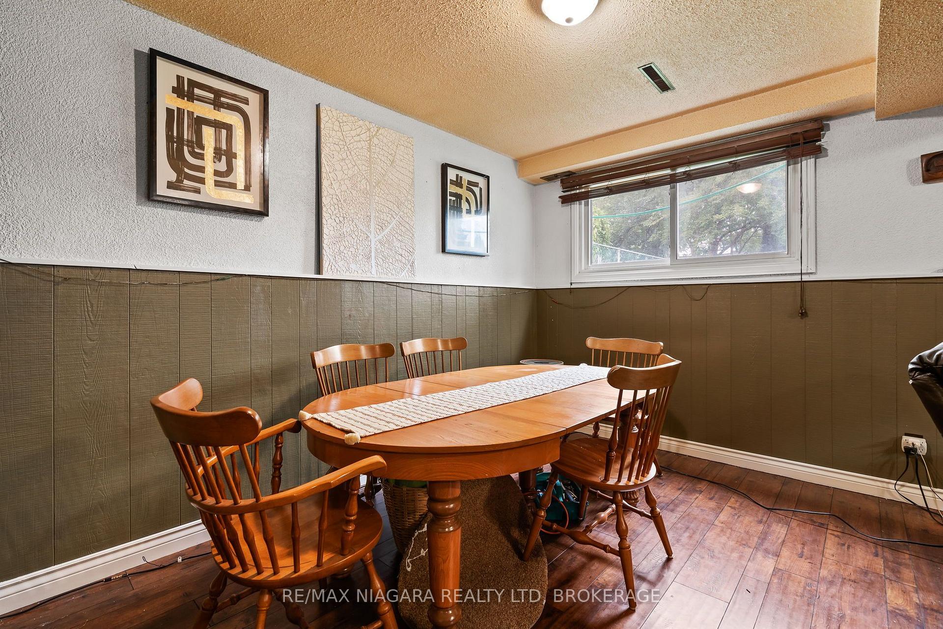 Photo 17 of 6186 Delta Drive, Niagara Falls, West Wood — HOMEH