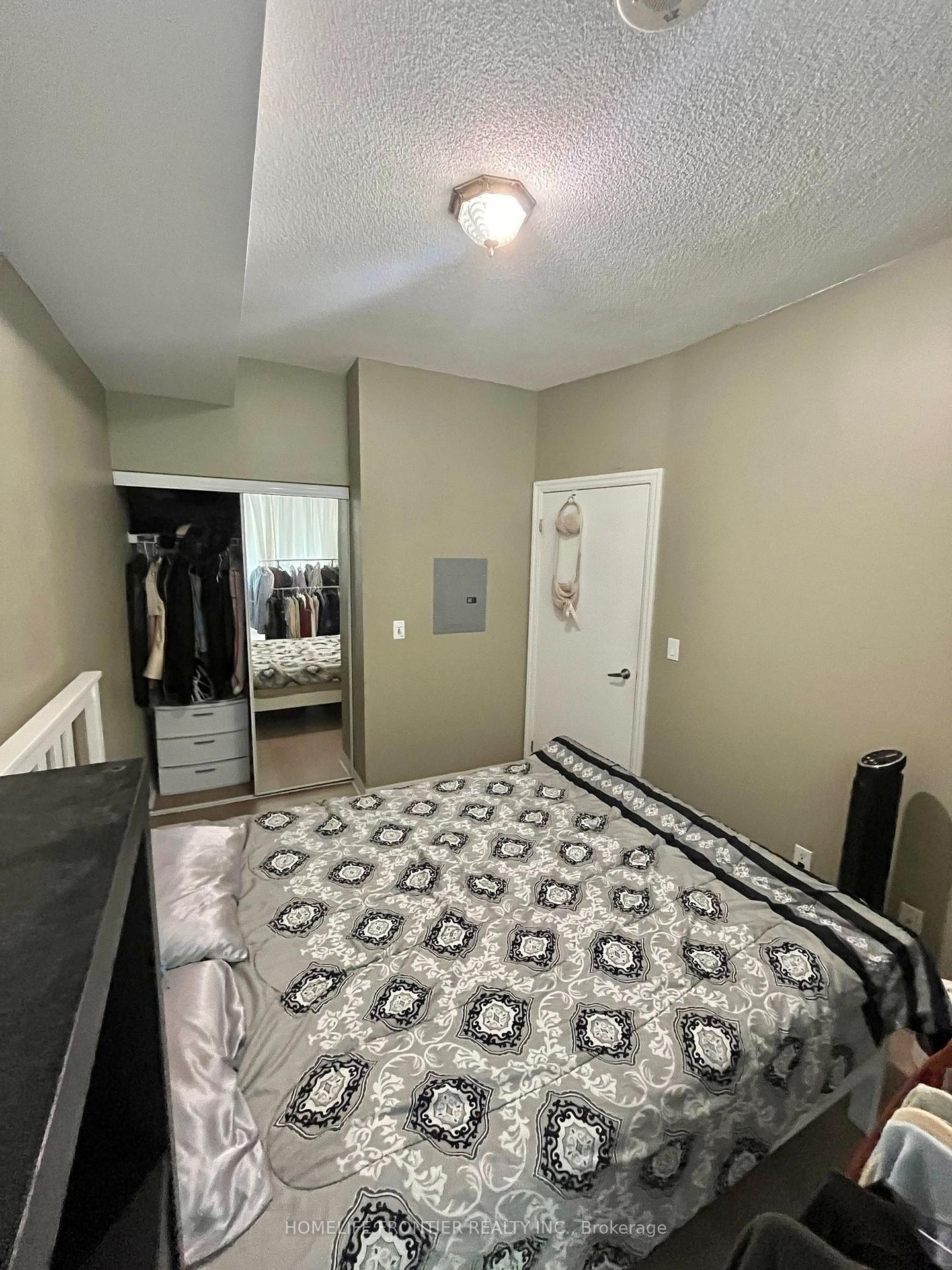 Photo 7 of Unit 2303, 16 Yonge Street, Toronto, Waterfront Communities — HOMEH