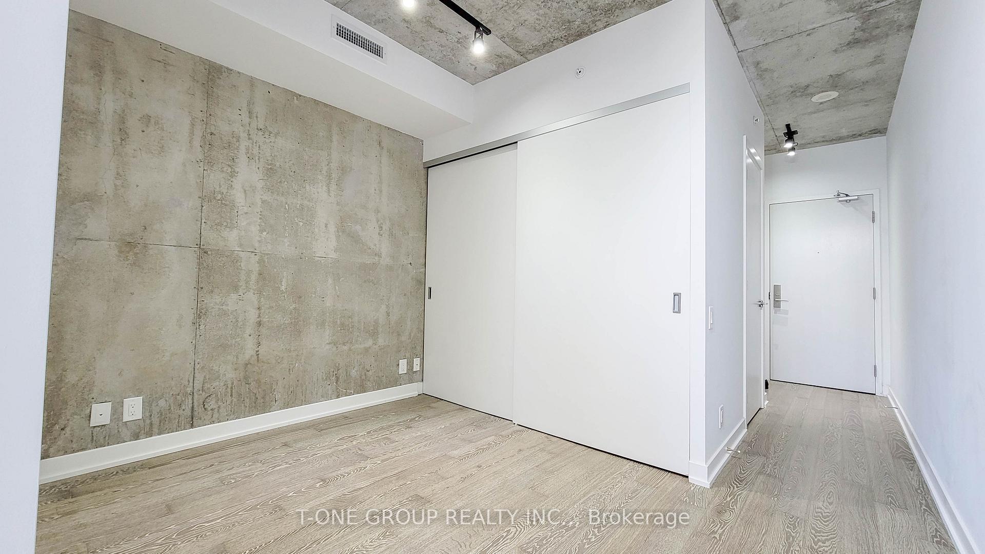 Photo 7 of Unit 704, 39 Brant Street, Toronto, Waterfront Communities — HOMEH