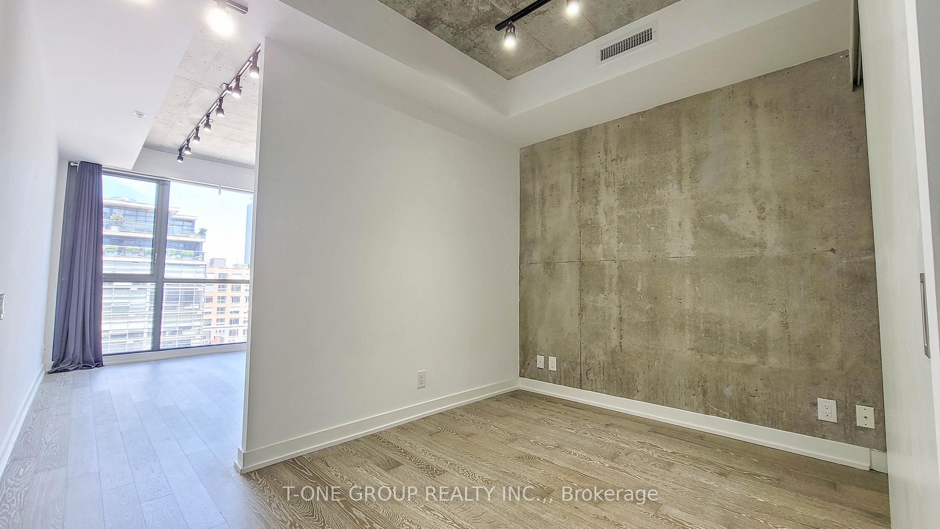 Photo 8 of Unit 704, 39 Brant Street, Toronto, Waterfront Communities — HOMEH