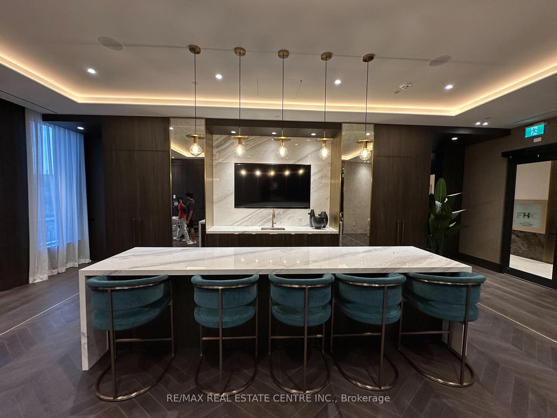 Photo 19 of Unit 409, 21 Meadowdale Road, Vaughan, Vaughan Corporate Centre — HOMEH