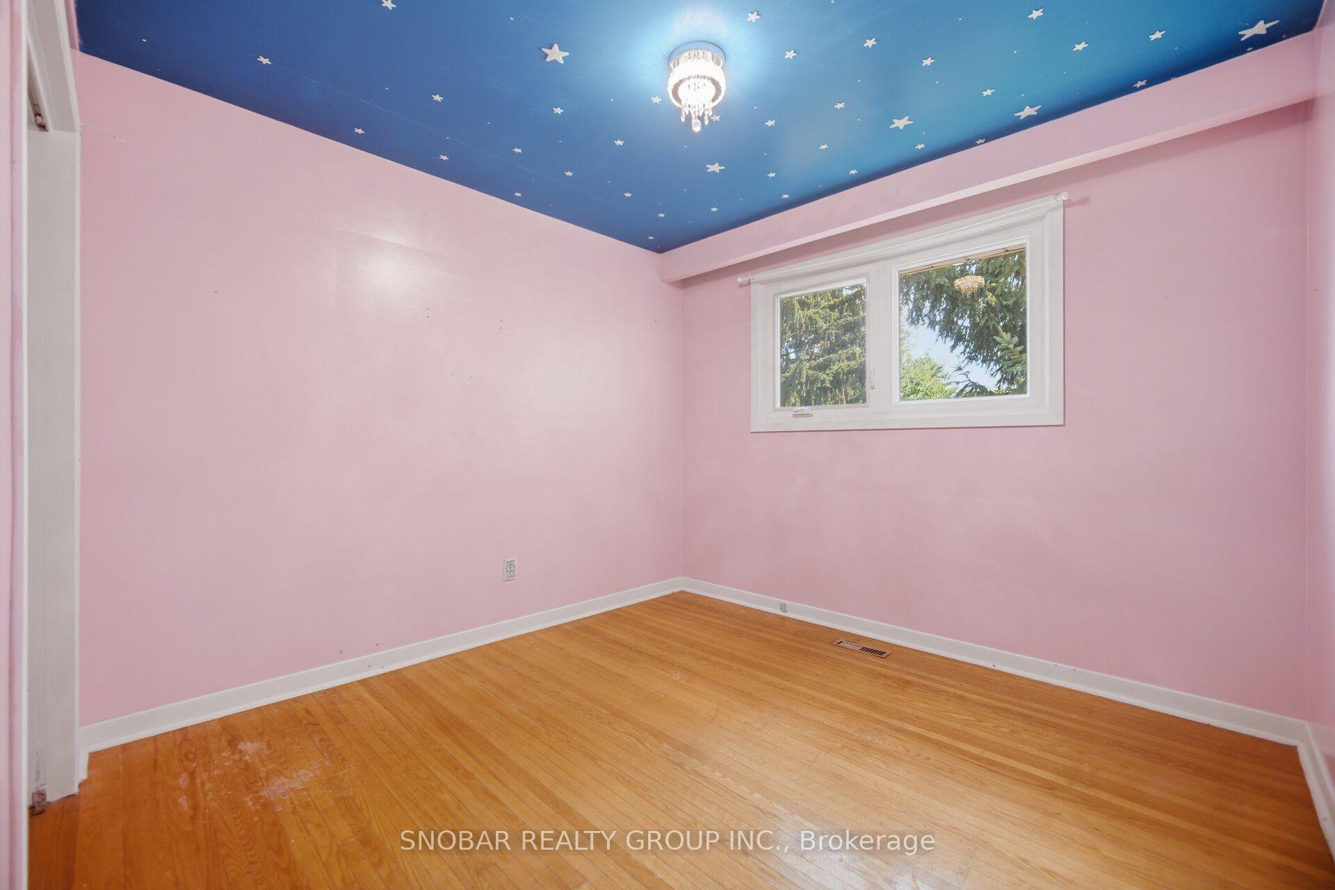 Photo 16 of 1228 Shamir Crescent, Mississauga, Erindale — HOMEH