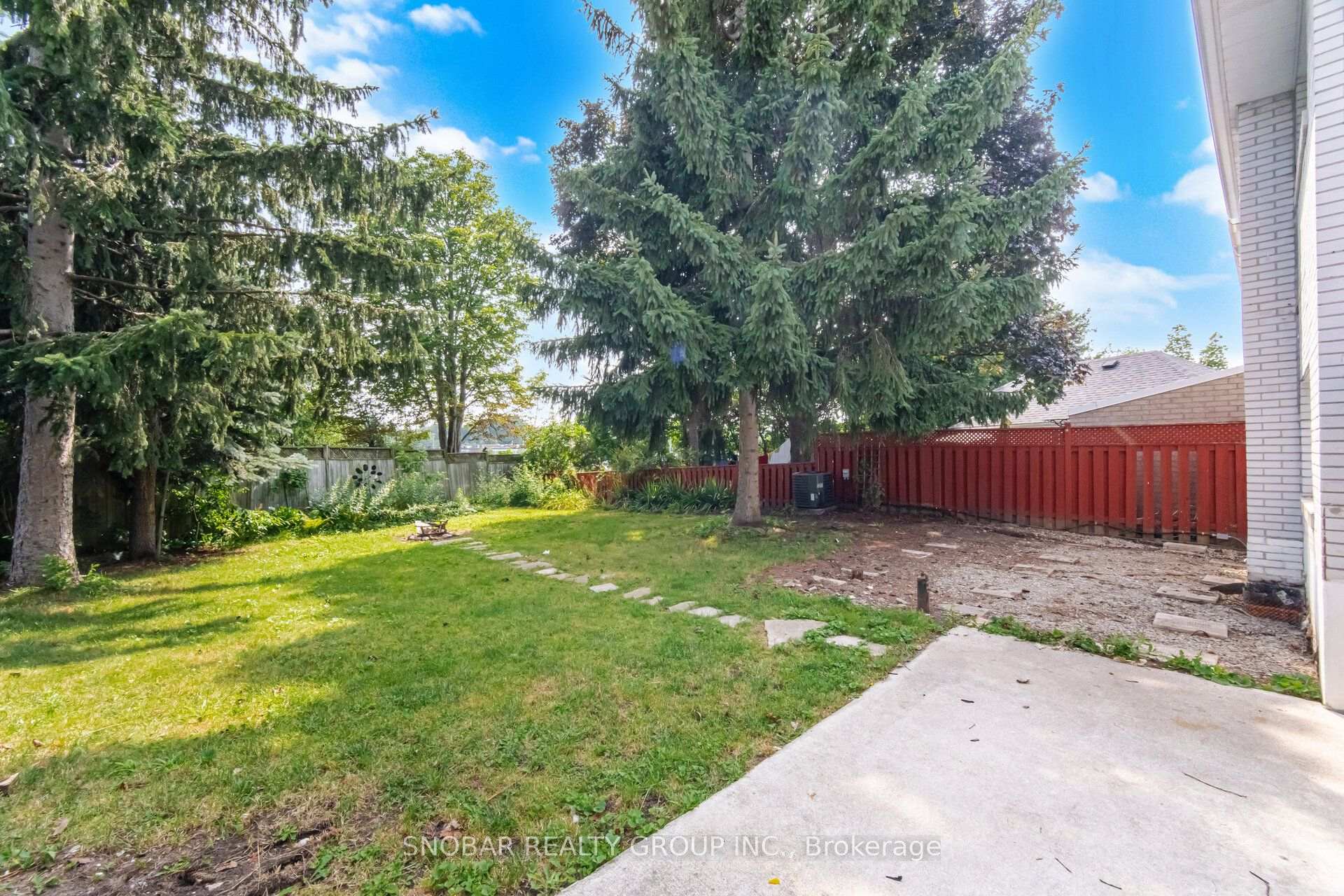 Photo 26 of 1228 Shamir Crescent, Mississauga, Erindale — HOMEH