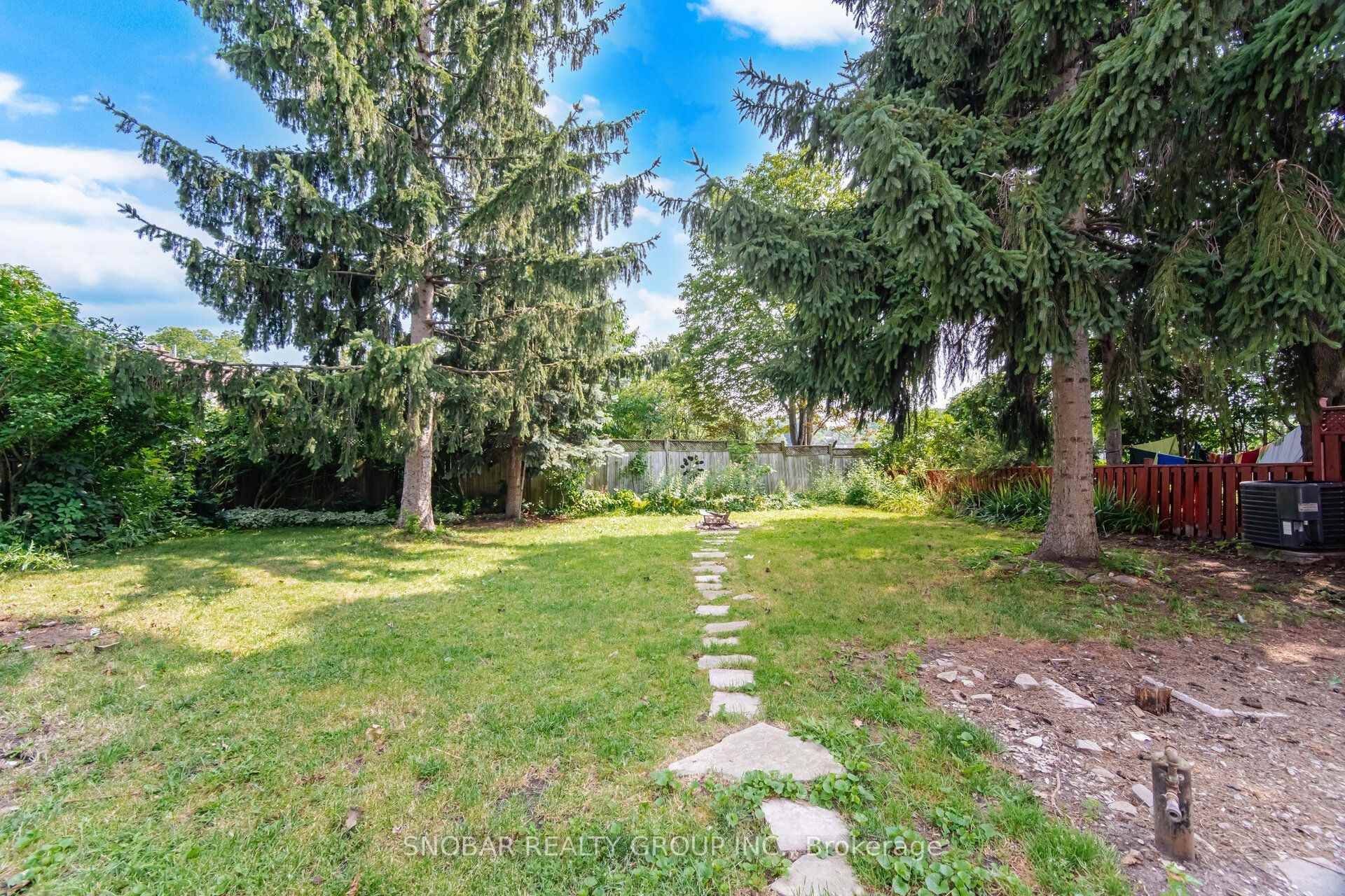 Photo 28 of 1228 Shamir Crescent, Mississauga, Erindale — HOMEH