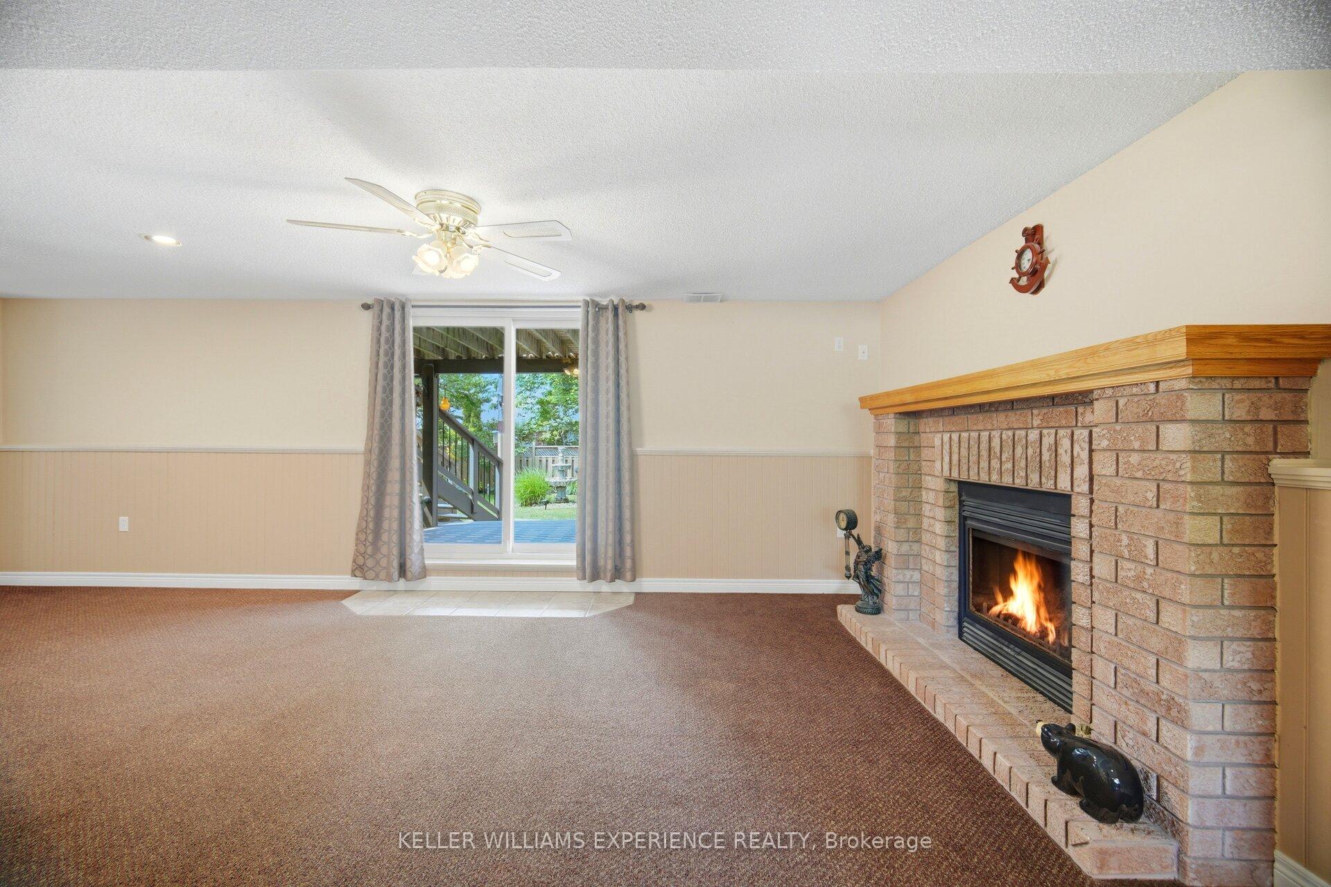 Photo 24 of 526 Leacock Drive, Barrie, Northwest — HOMEH