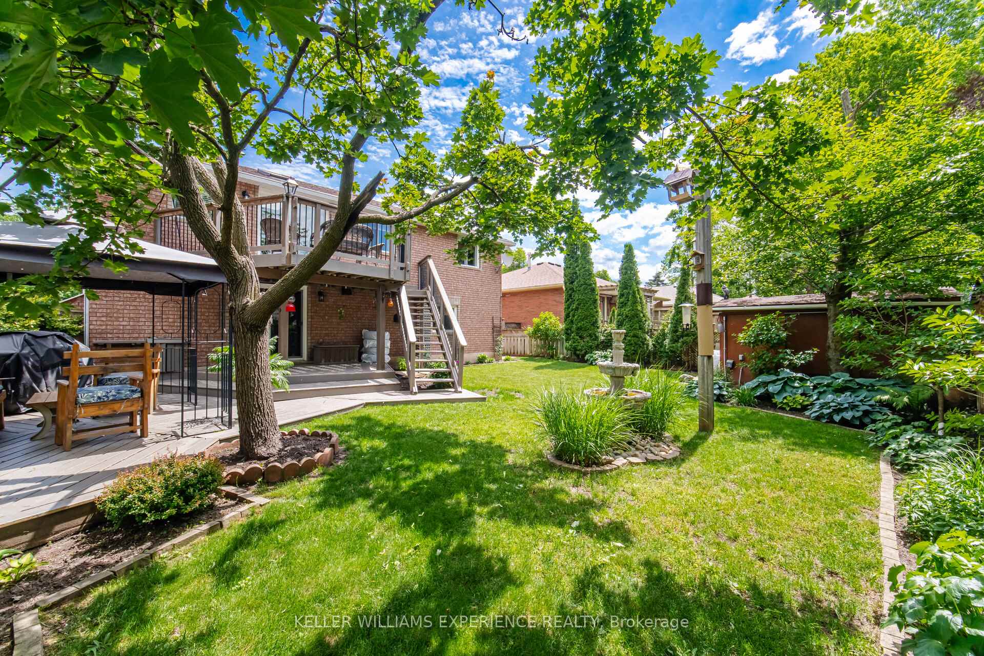 Photo 39 of 526 Leacock Drive, Barrie, Northwest — HOMEH