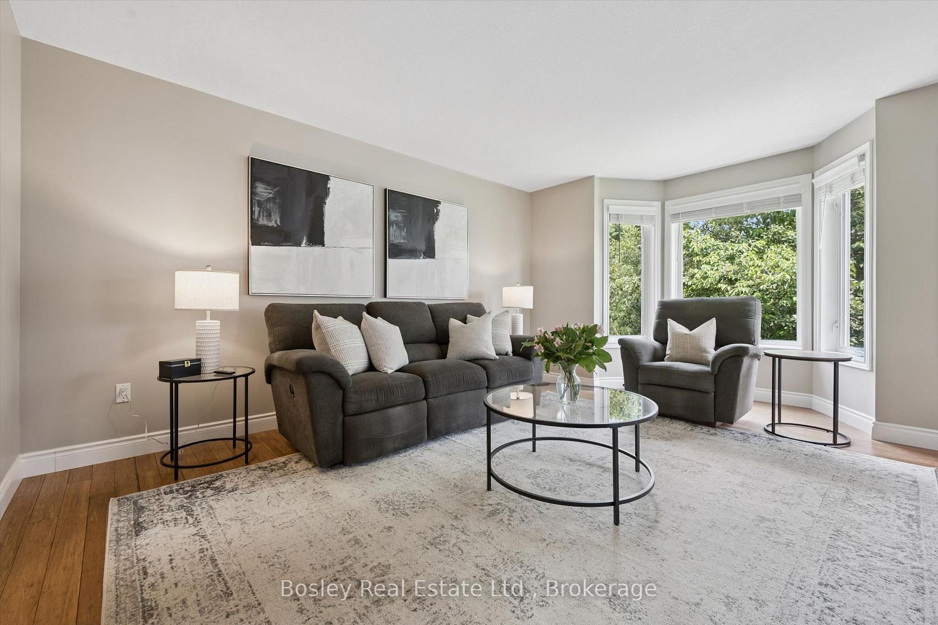Photo 45 of 37 Munroe Crescent, Guelph, Clairfields/Hanlon Business Park — HOMEH