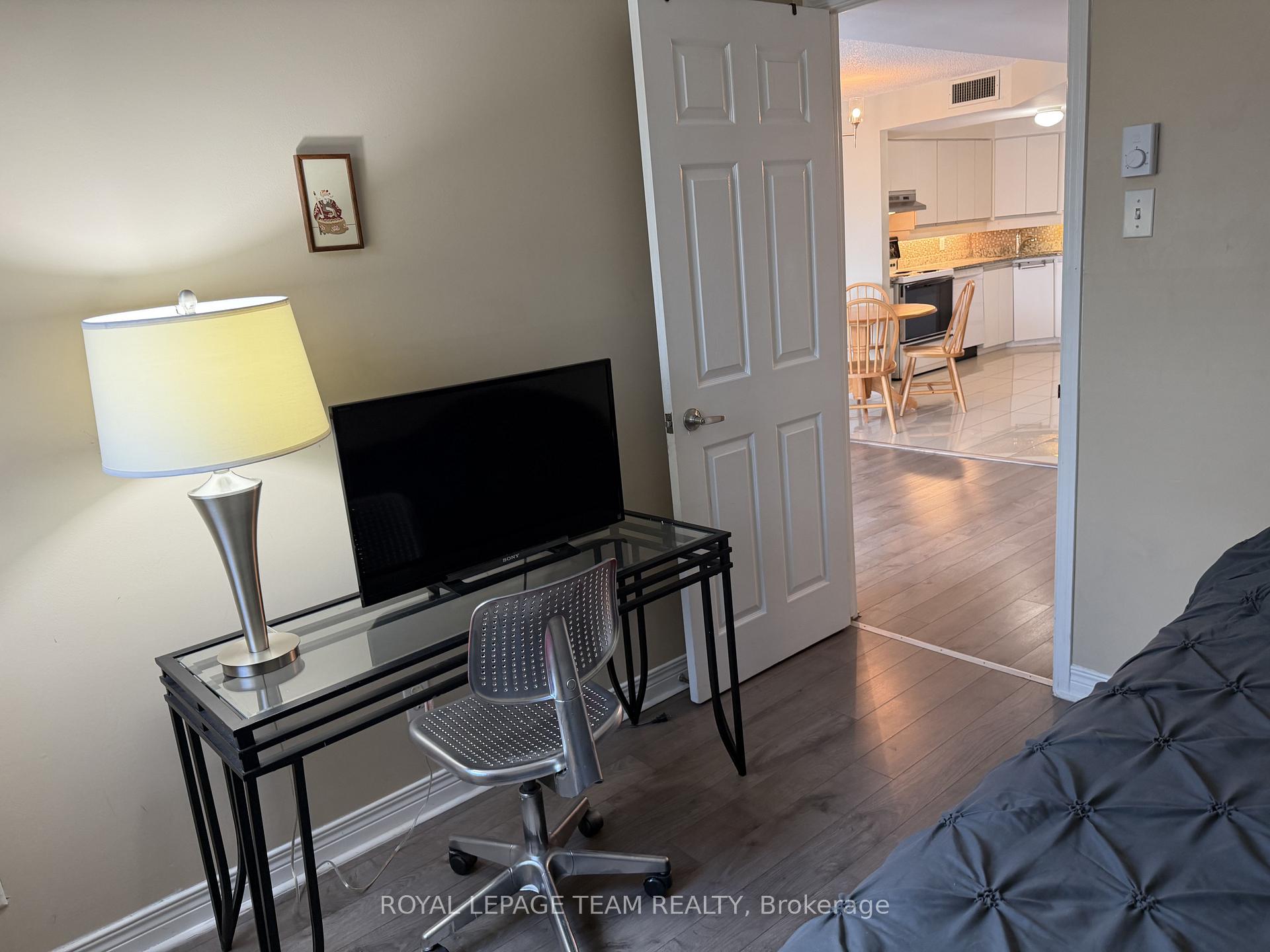Photo 13 of Unit 102, 550 Cambridge Street S, Ottawa, West Centre Town — HOMEH