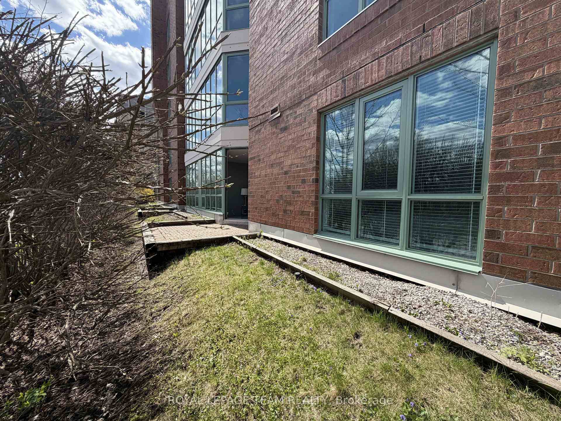 Photo 23 of Unit 102, 550 Cambridge Street S, Ottawa, West Centre Town — HOMEH