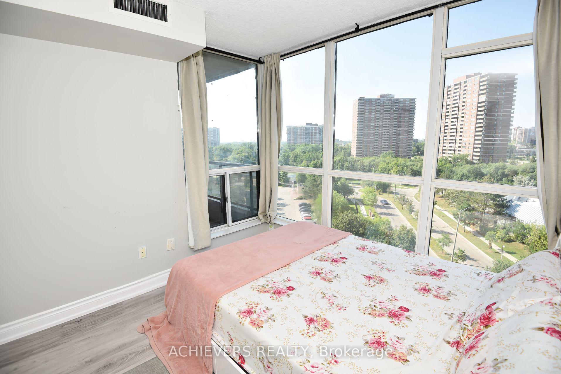 Photo 29 of Unit 914, 1 Rowntree Road, Etobicoke, Mount Olive-Silverstone-Jamestown — HOMEH