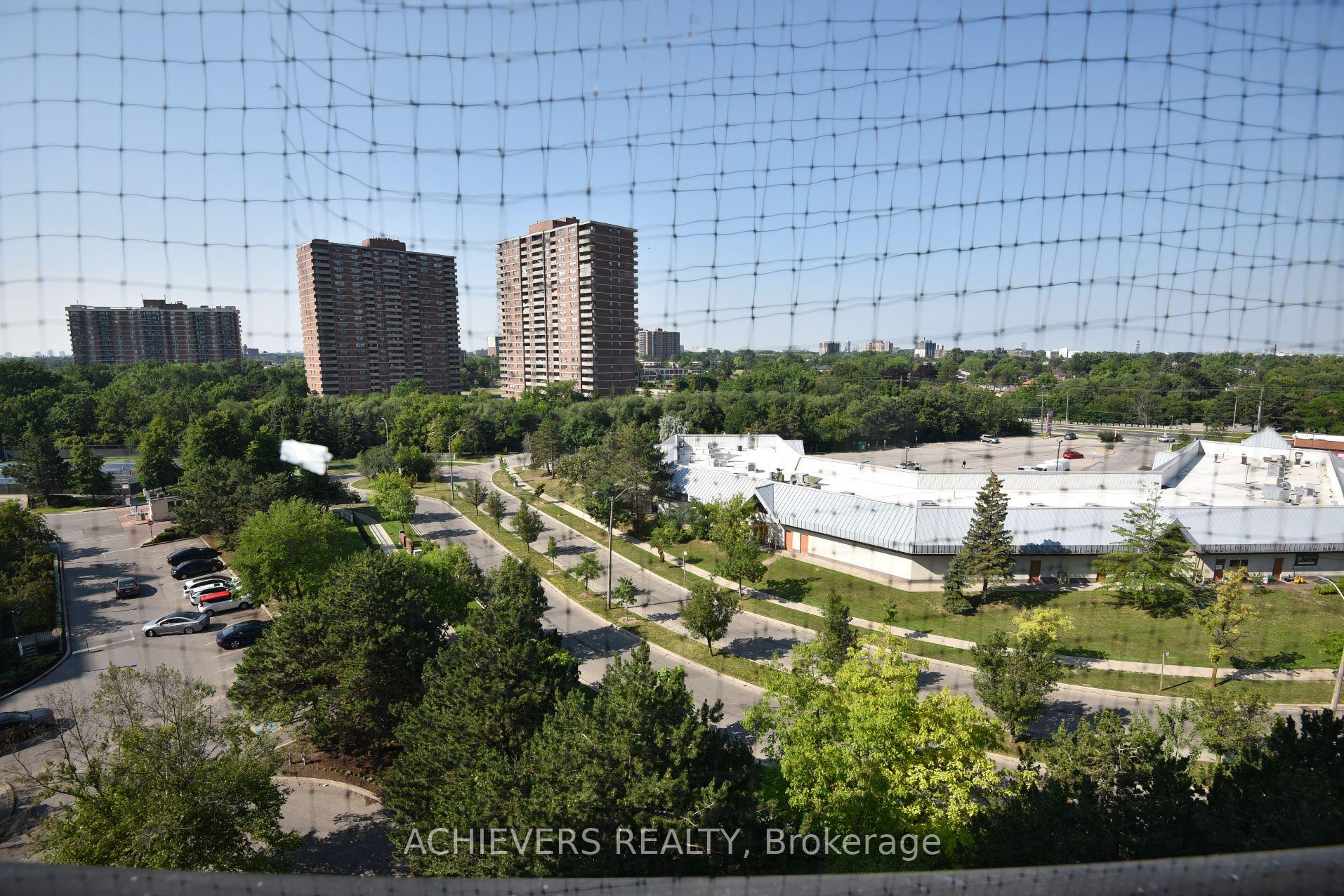 Photo 32 of Unit 914, 1 Rowntree Road, Etobicoke, Mount Olive-Silverstone-Jamestown — HOMEH
